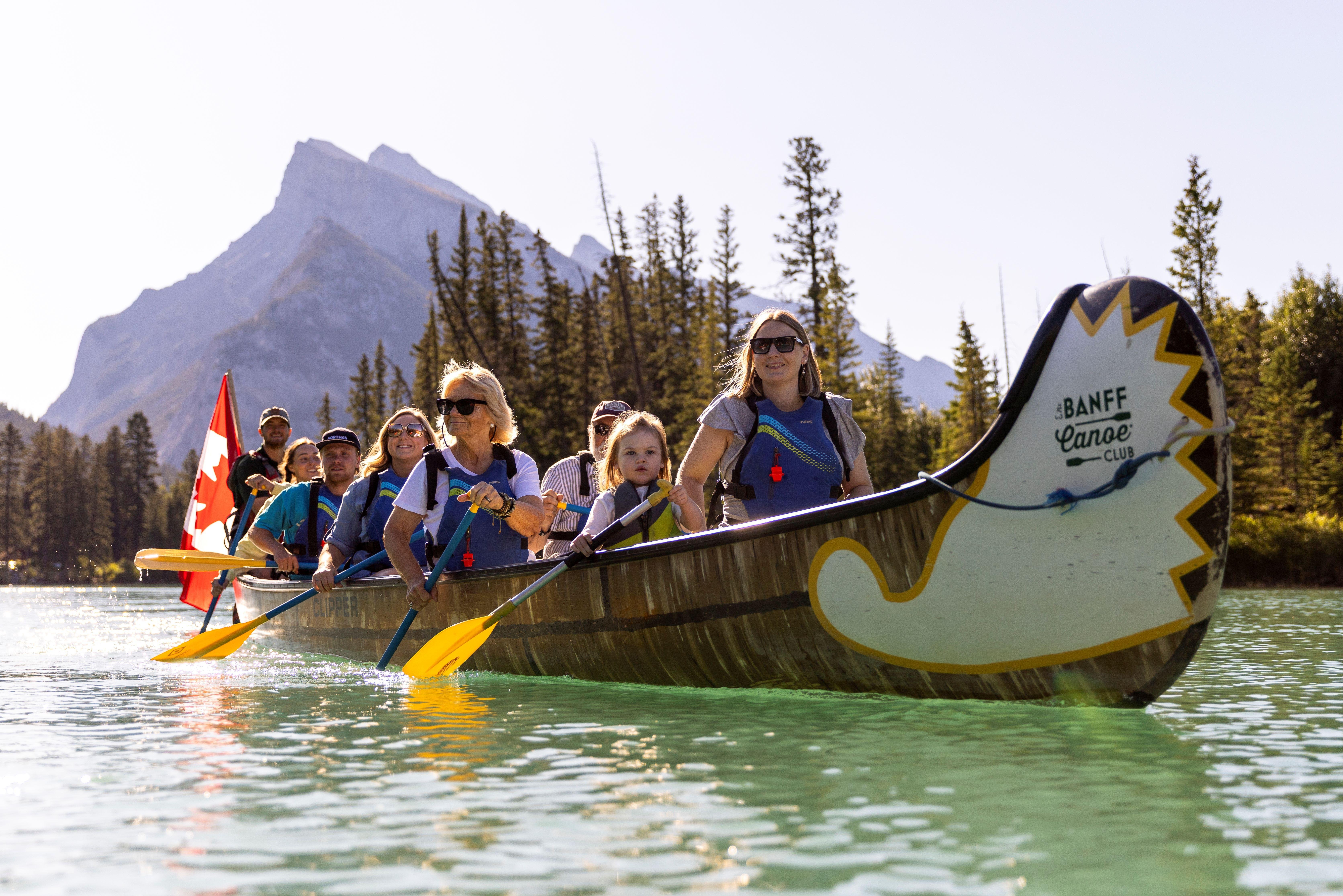 Banff National Park: Big Canoe River Explorer Tour