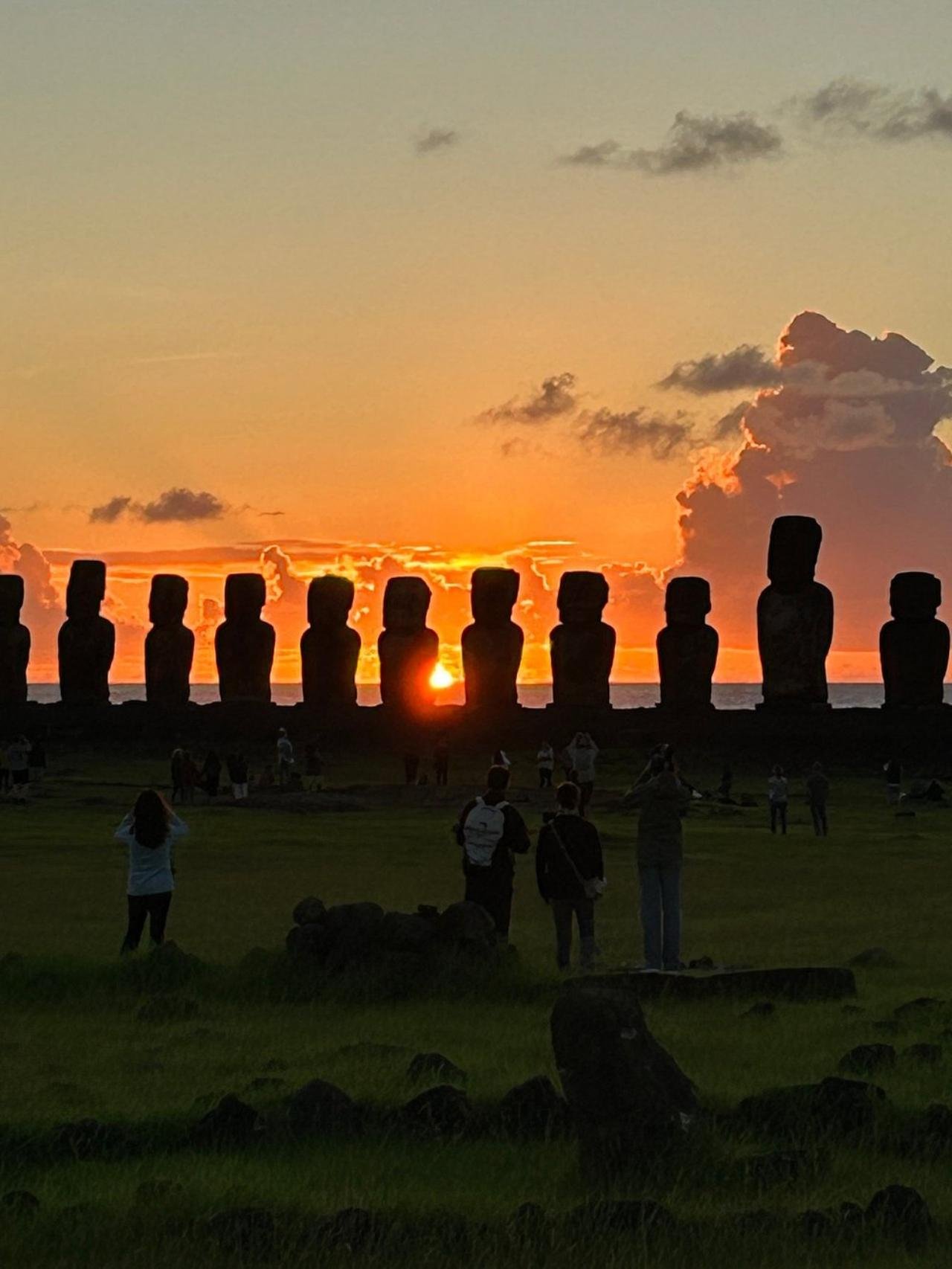 Rapa Nui stargazing tour — Easter Island night sky and moai — image 2