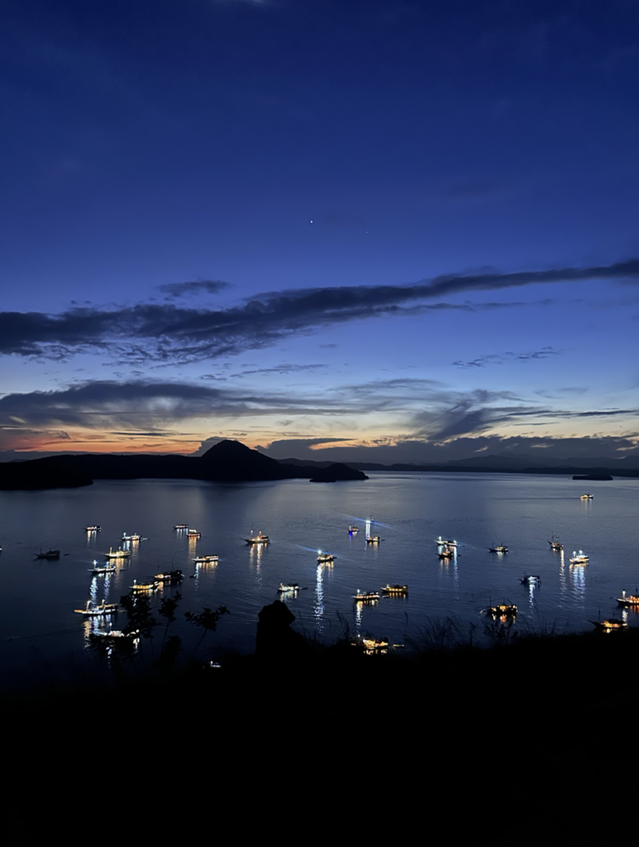 Labuan Bajo: 3-Day Komodo Island Phinisi Sailing Adventure