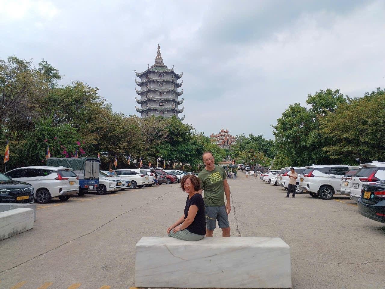 Hue & Hoi An: Private Scenic One-Way Transfer