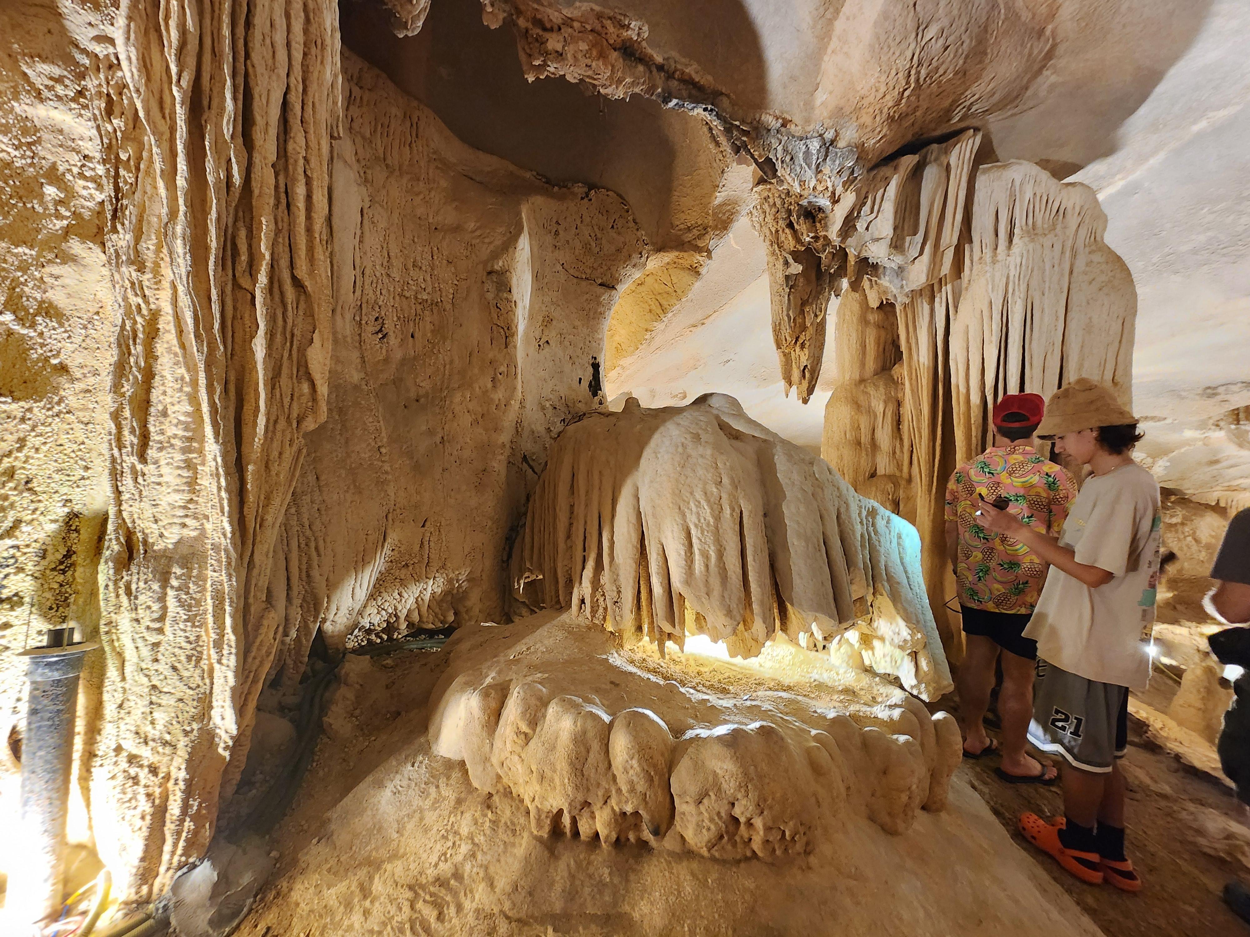Ha Long & Bai Tu Long Bay 2-Day Overnight Cruise from Hanoi