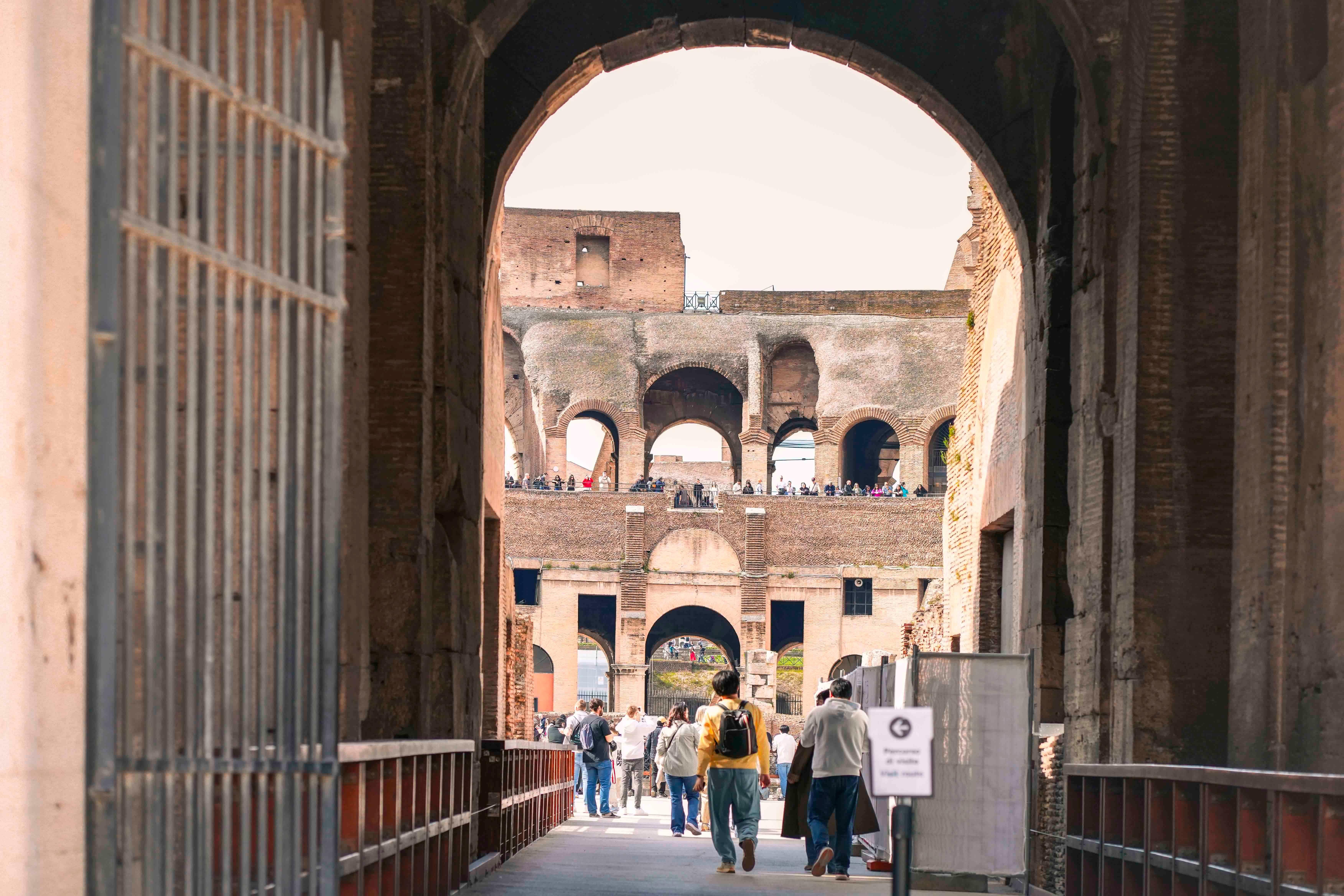 Rome Colosseum Arena, Roman Forum & Palatine Hill VIP Tour