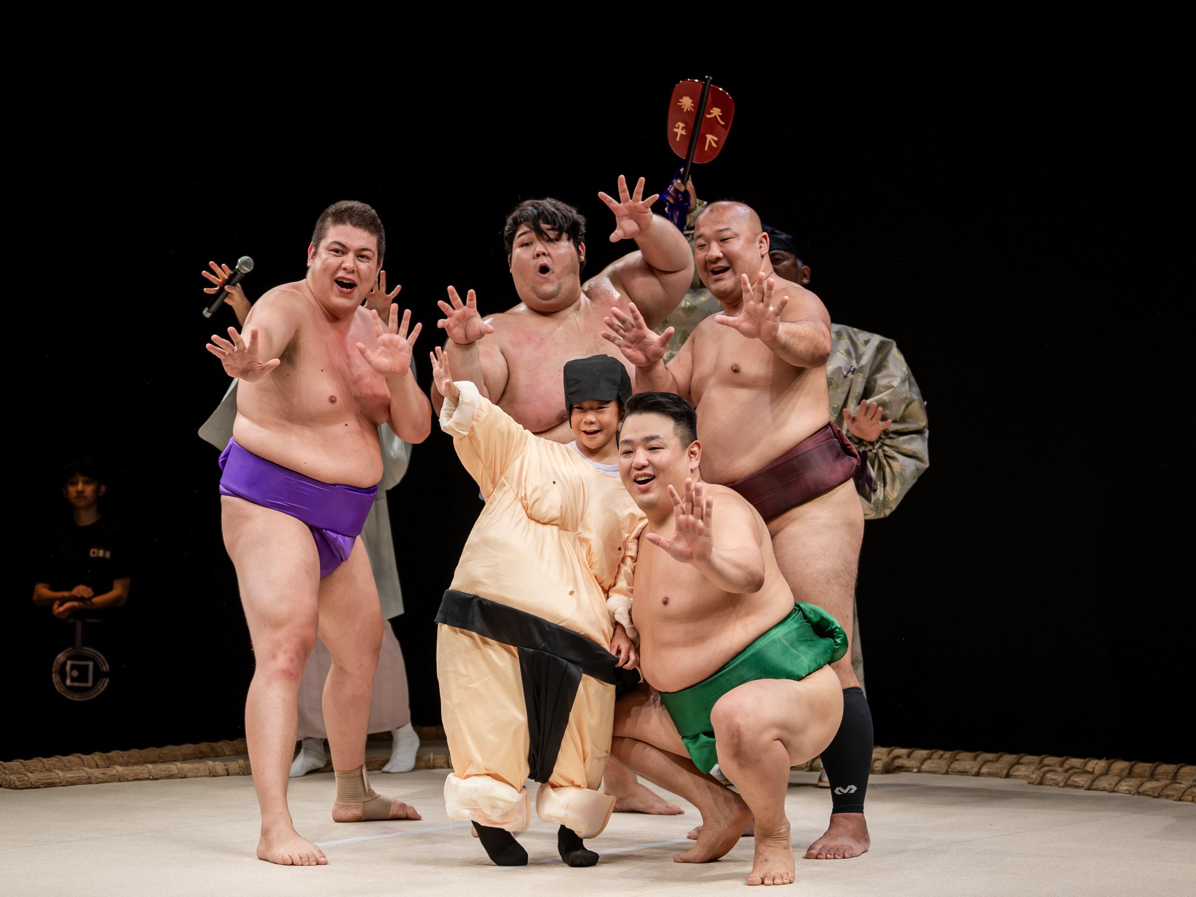 Sumo Performance and Dining Experience at Osaka's Hirakuza Hall