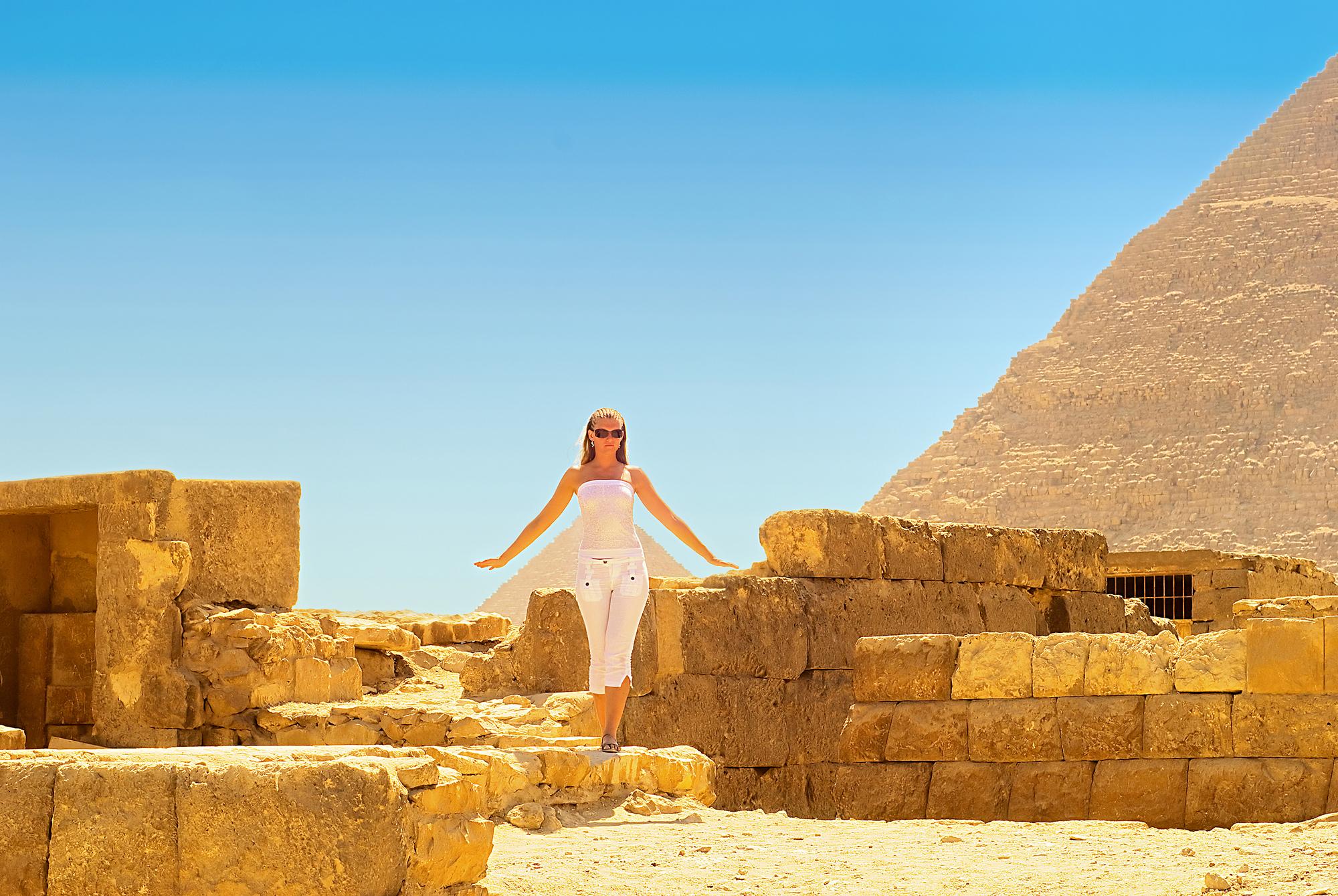 Cairo Pyramids Day Trip from Sharm El Sheikh by Plane