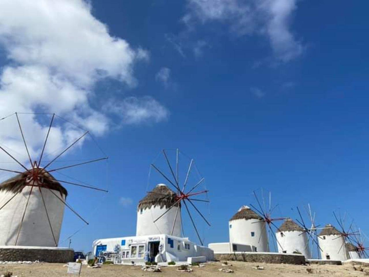 Mykonos Old Town: Aesthetic Secret Alleys & Sunset Photo Tour