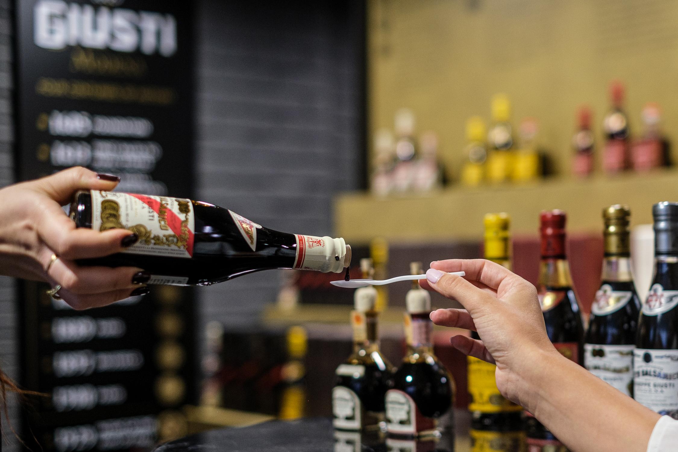 Balsamic Vinegar Tasting Experience in Milan