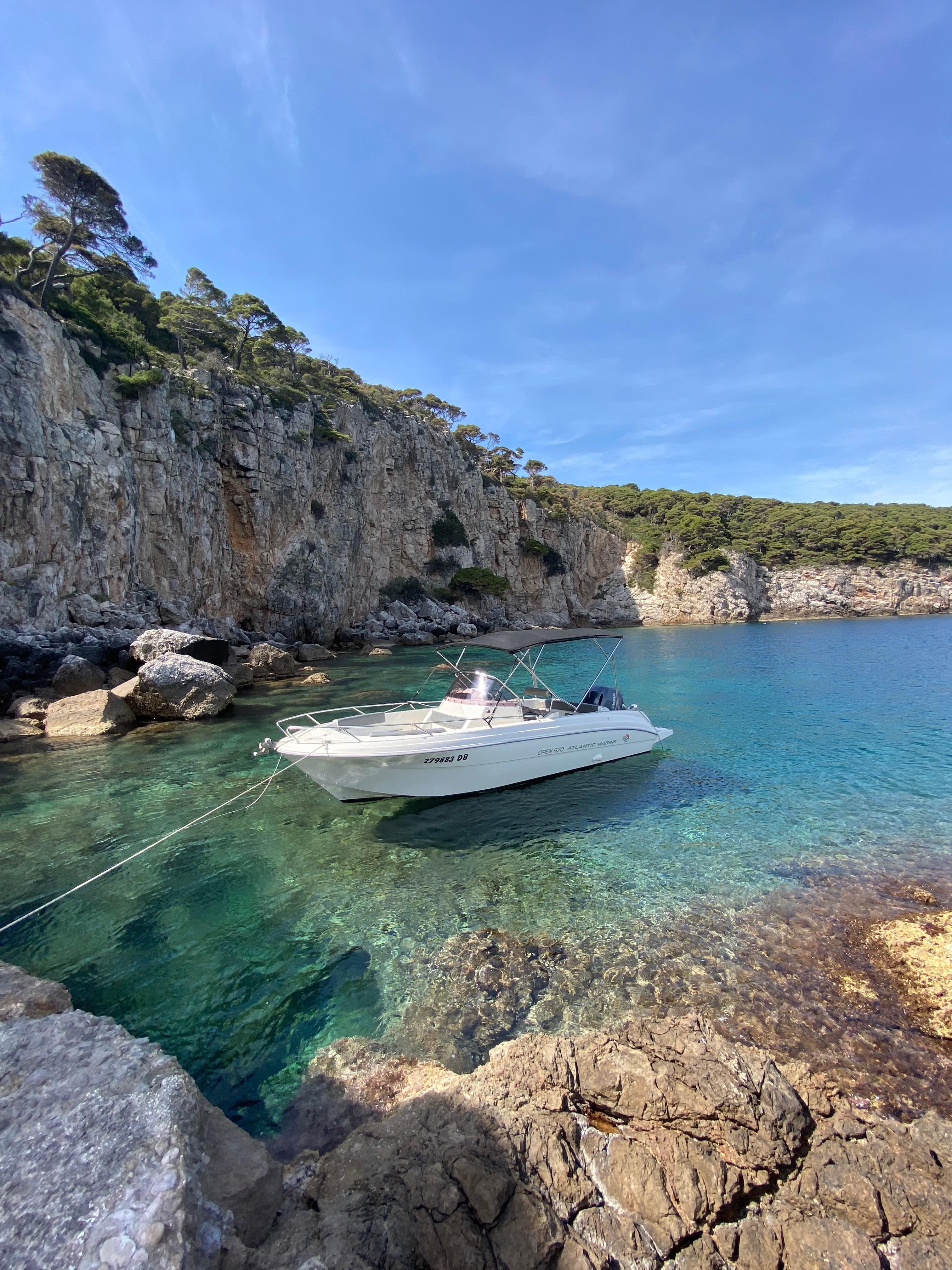 Dubrovnik Private Boat Tour: Elafiti Islands & Sunset Cruises