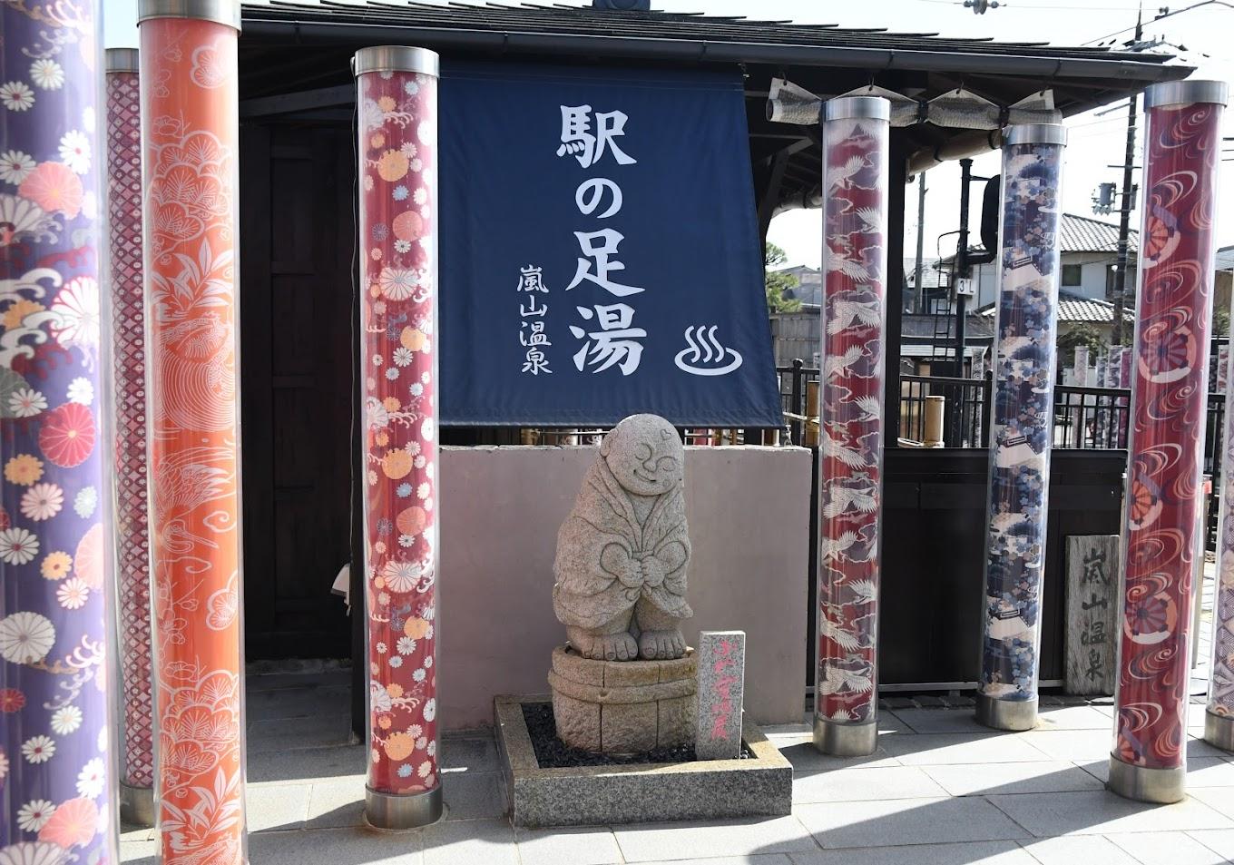 Nara, Fushimi Inari Taisha, and Arashiyama Day Tour from Osaka/Kyoto