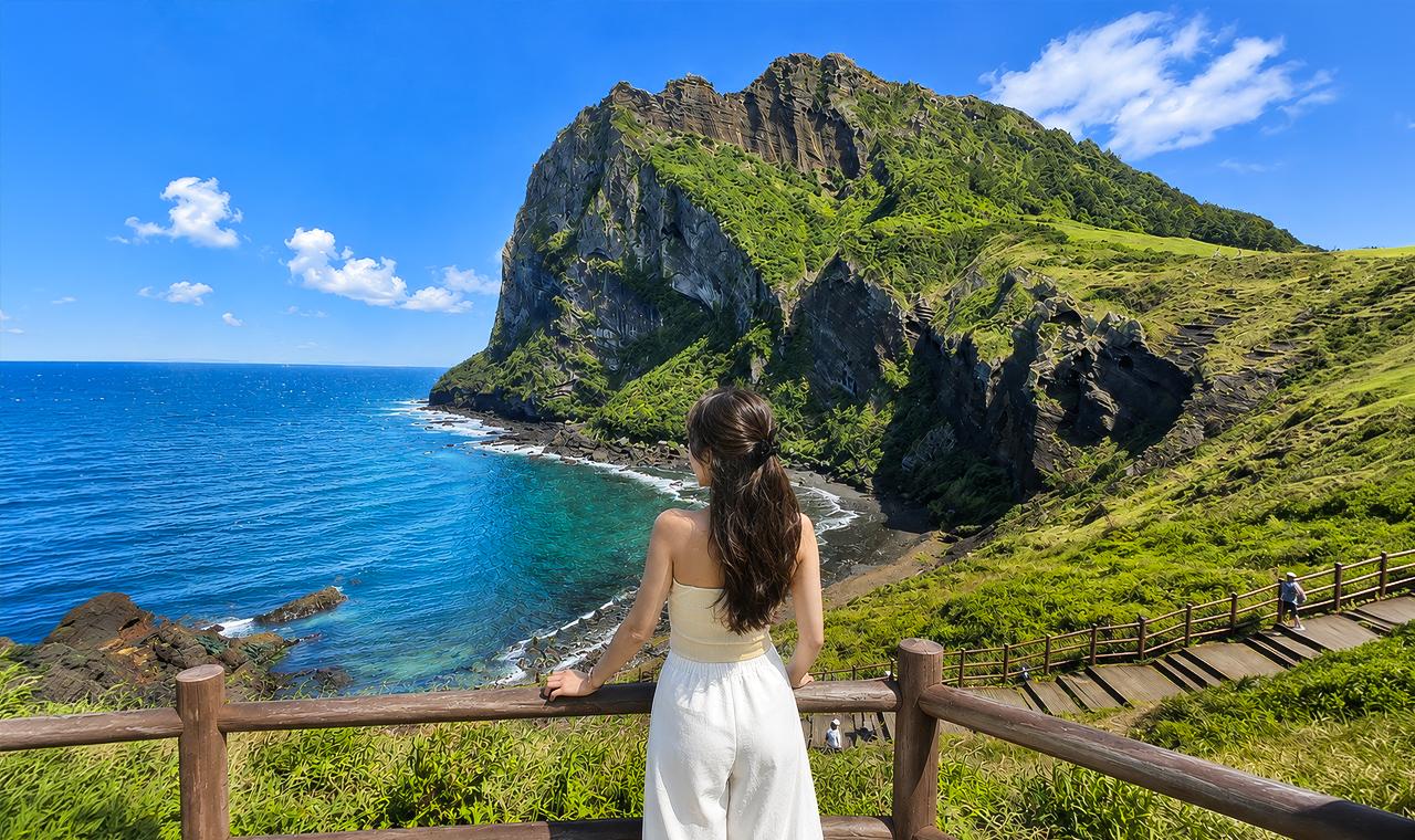 East Jeju UNESCO Heritage & Haenyeo Culture Tour