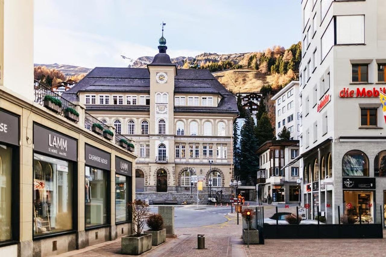 Milan to St. Moritz: Bernina Red Train Alpine Day Trip