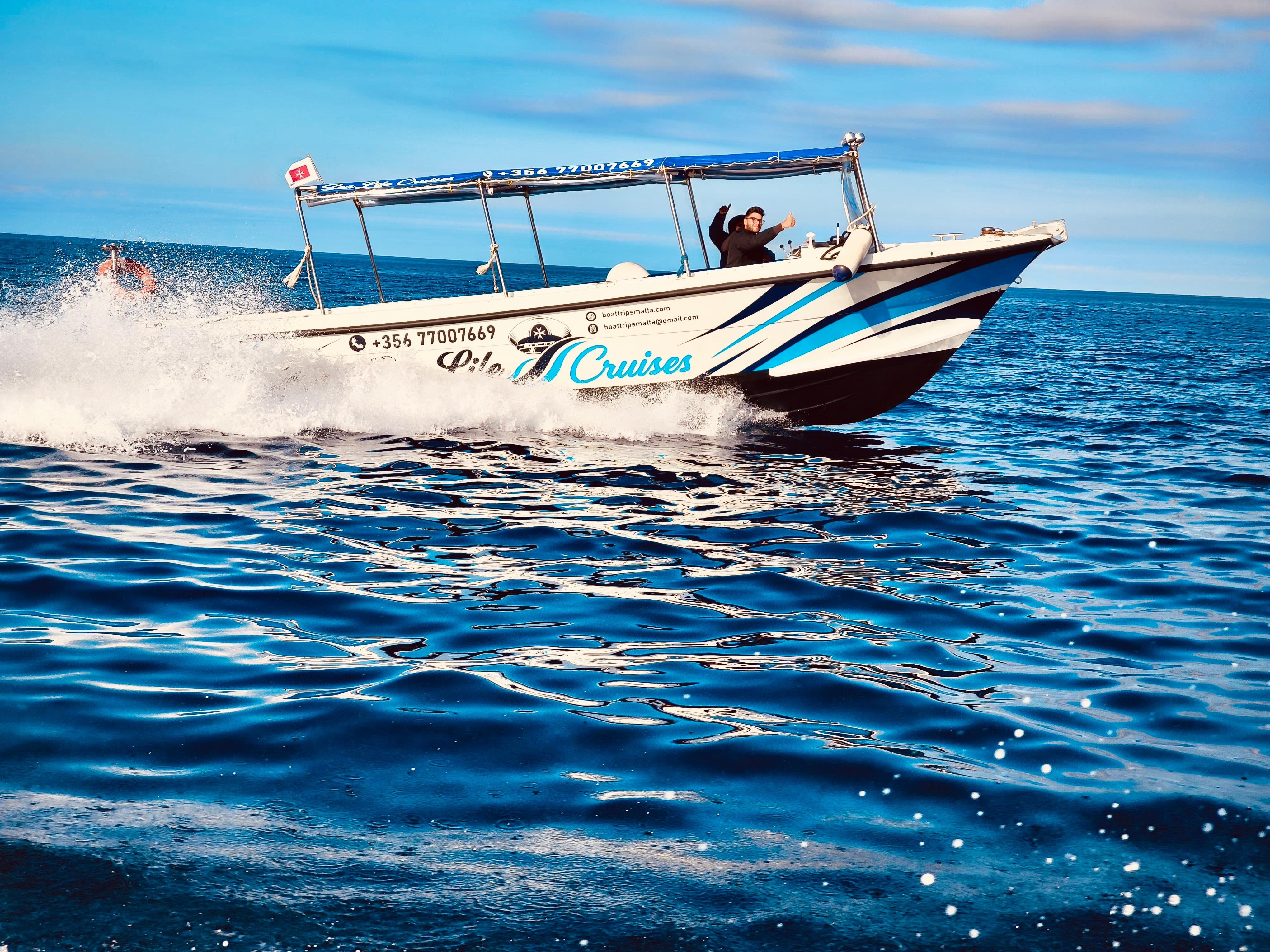 Comino & Gozo Small-Group Boat Cruise with Blue Lagoon Swim