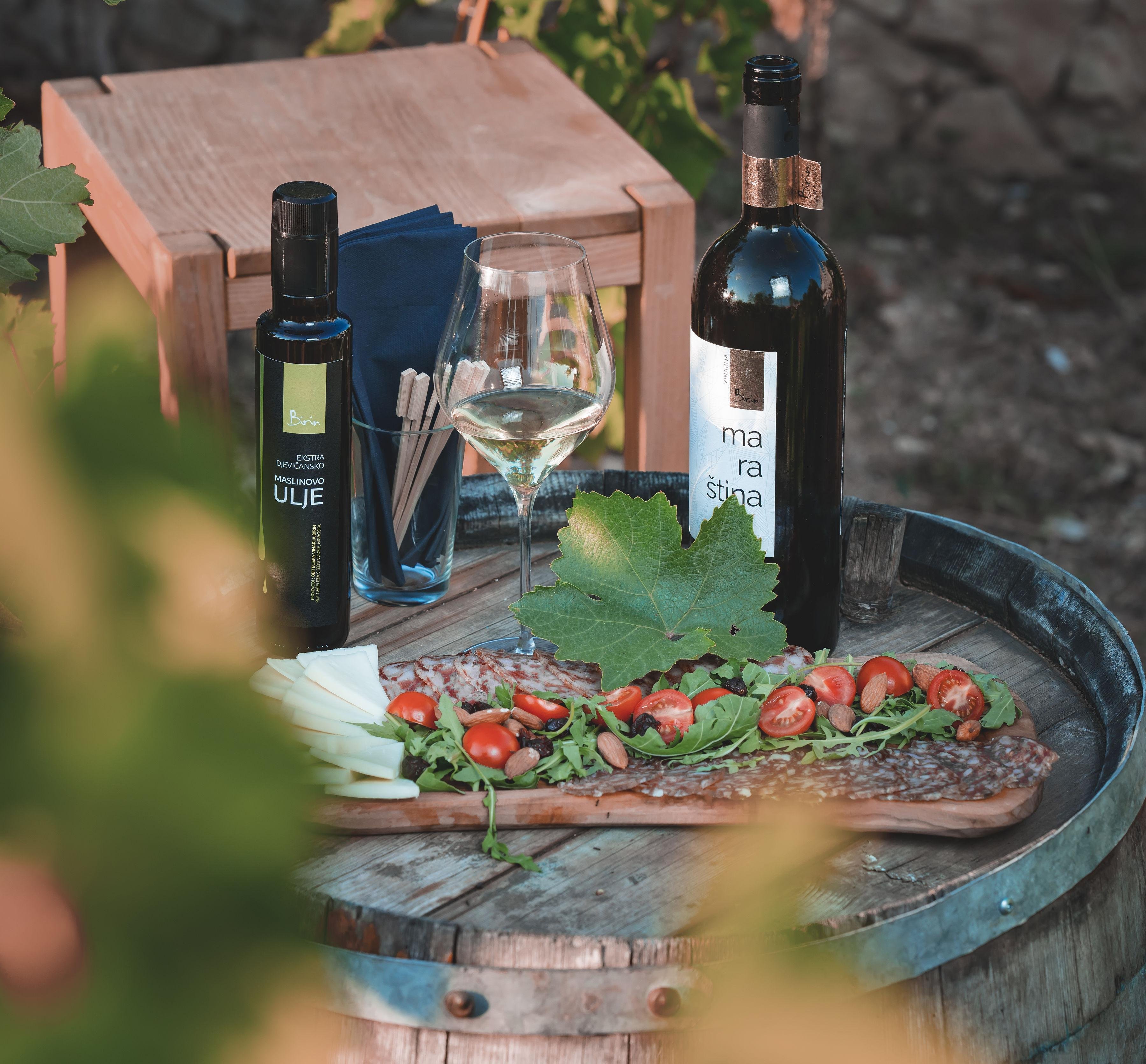 Vodice: Birin Winery Tour and Premium Tasting