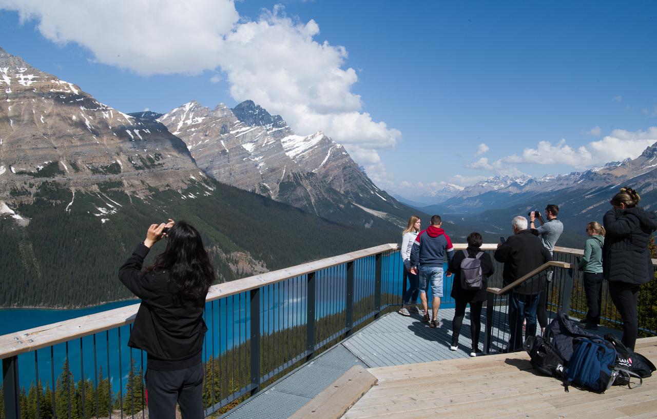 Private Banff Lakes & Canyons Tour