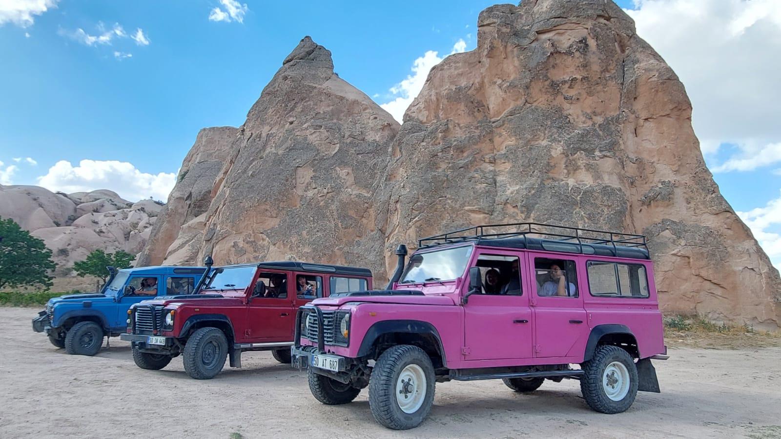 Cappadocia Off-Road Jeep Safari with Champagne Toast