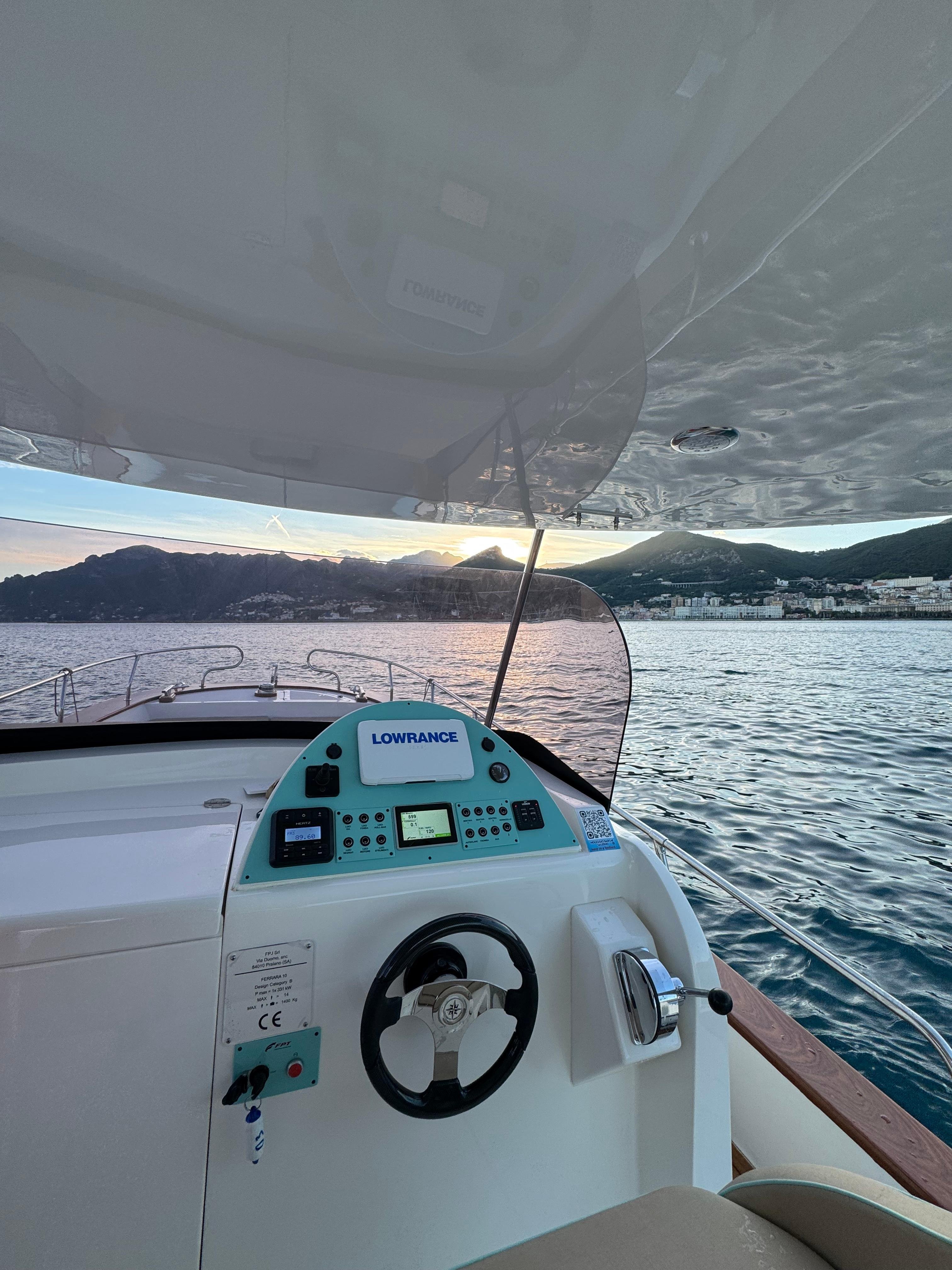 Private Amalfi Coast Gozzo Boat Tour with Lunch & Aperitif