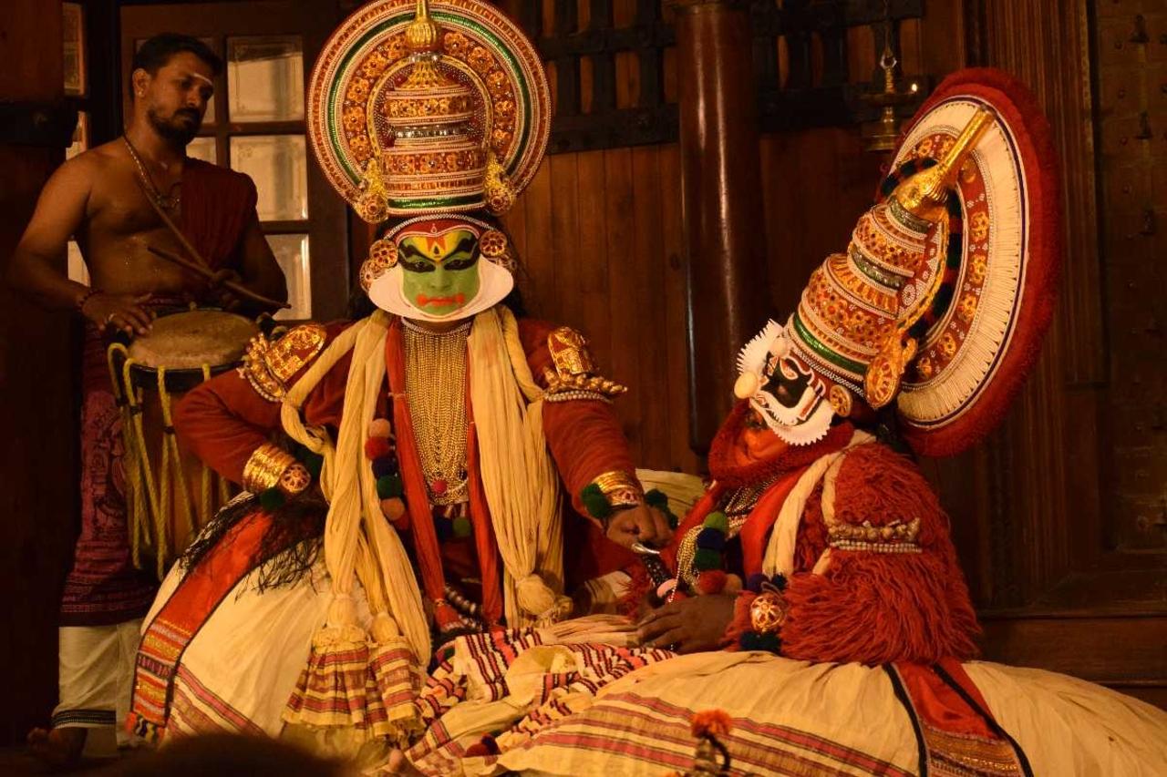 Private Kerala Highlights: Alleppey Backwaters & Fort Kochi Tour