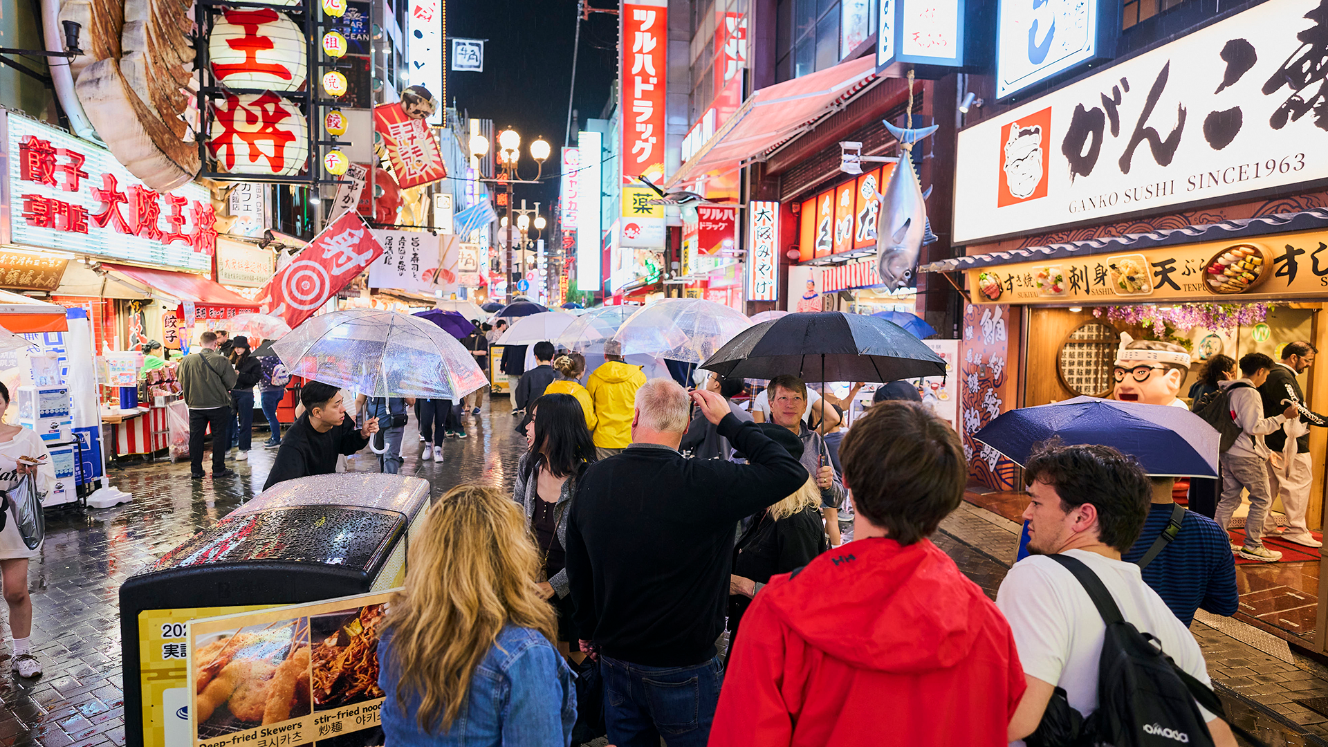 Osaka Guided Culinary Adventure: 12 Dishes & Local Sake Bars
