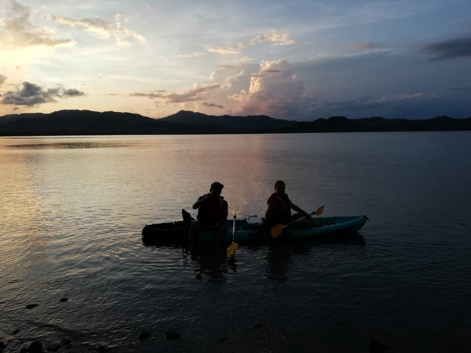 Paquera Bay Evening Kayak: Sunset & Bioluminescence