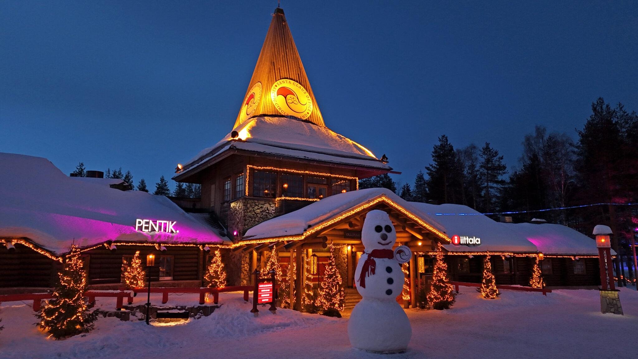 Arctic Capital Day: Rovaniemi Highlights & Santa Village with Wilderness BBQ