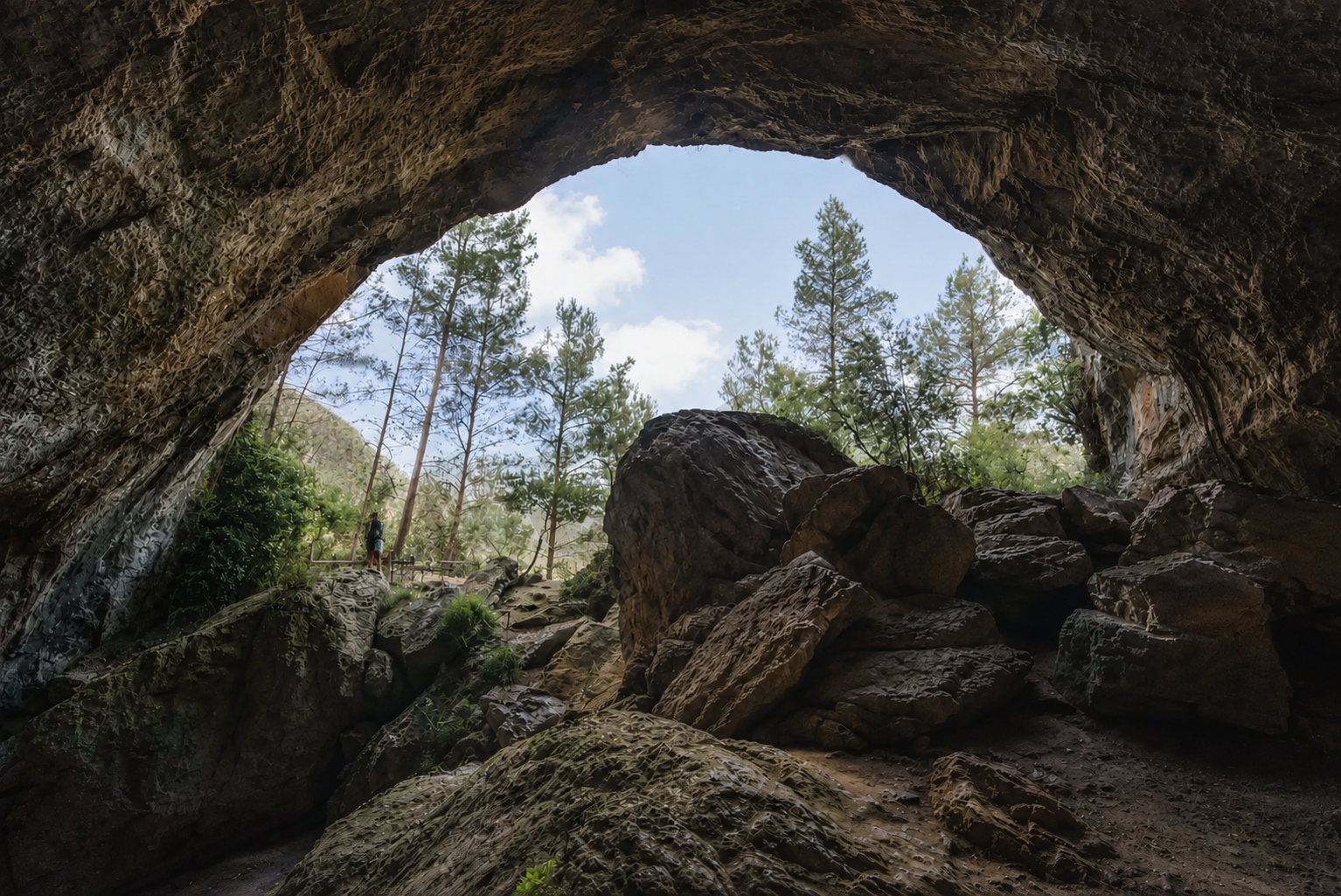 Montanejos Thermal Pools Adventure from Valencia