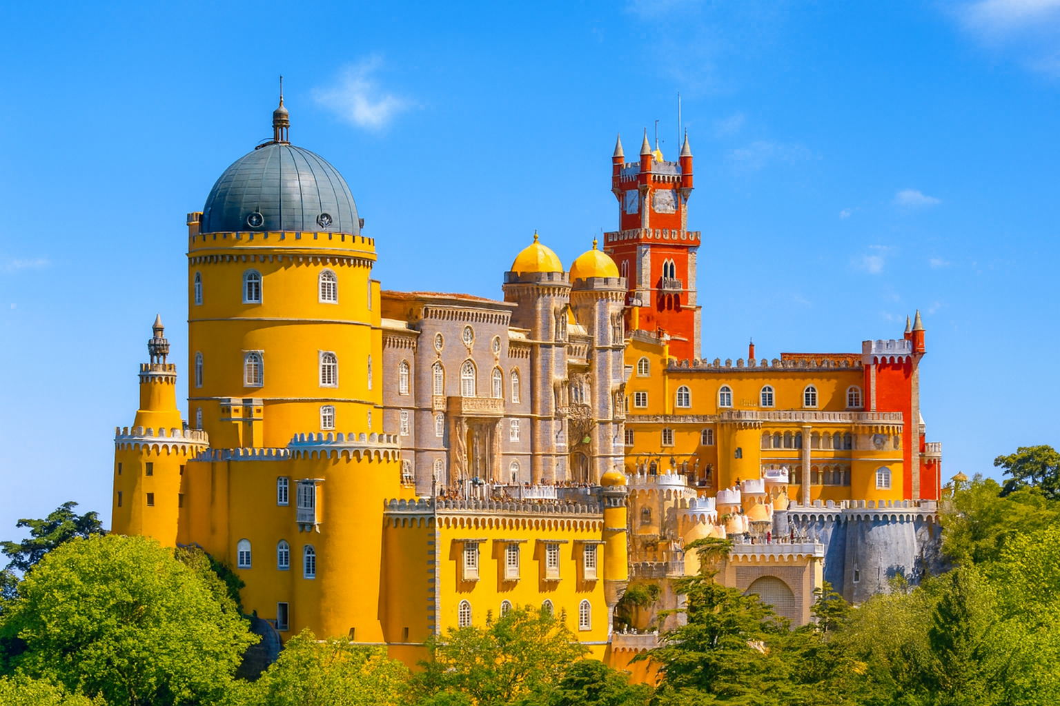 Sintra, Pena Palace, Regaleira, Cabo da Roca & Cascais Day Tour from Lisbon