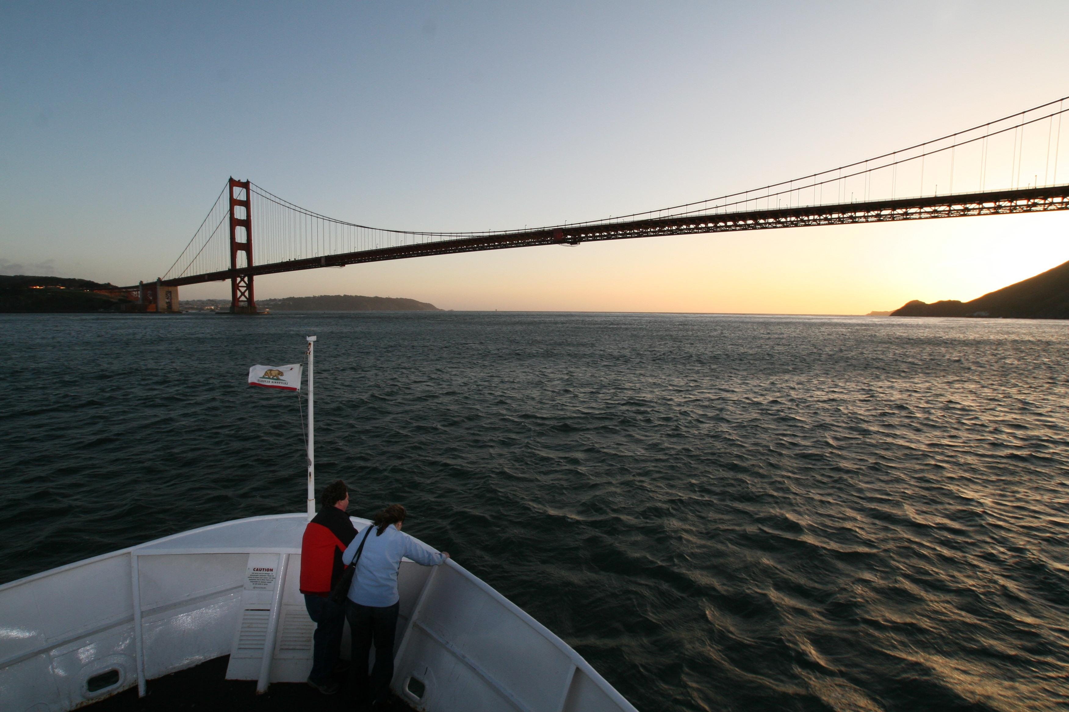San Francisco Sunset & Skyline Bay Cruise