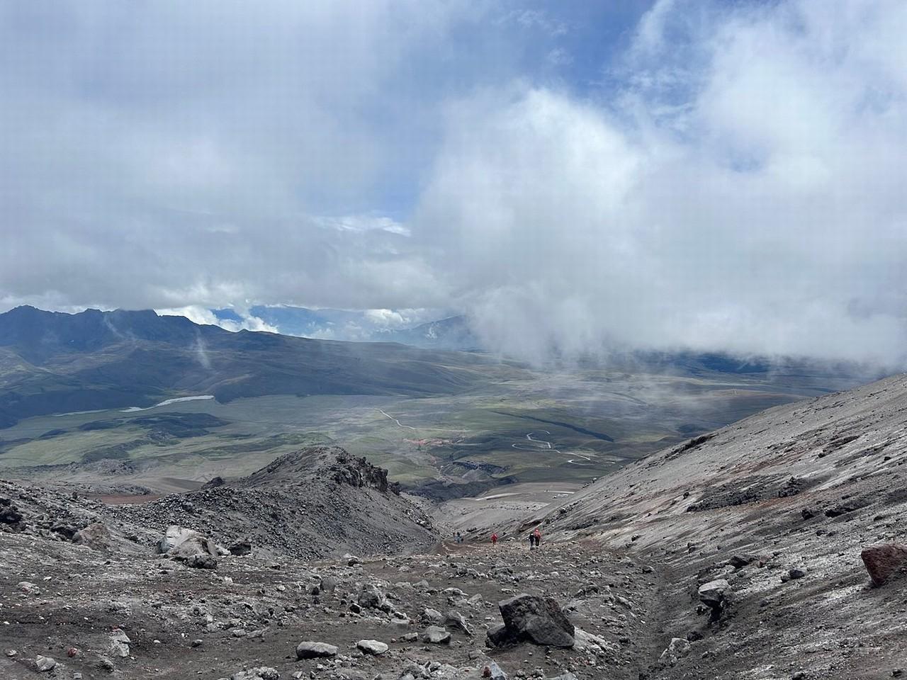 Cotopaxi Volcano & Limpiopungo Lagoon Day Trip from Quito