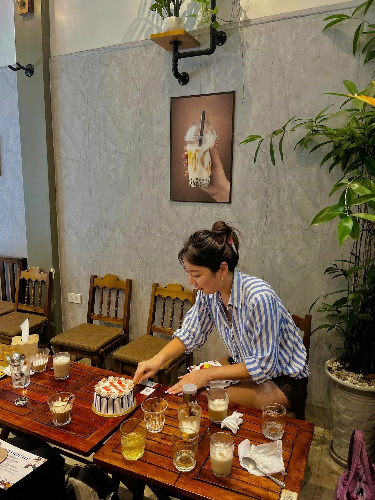 coffee tour in Hanoi — photo 22