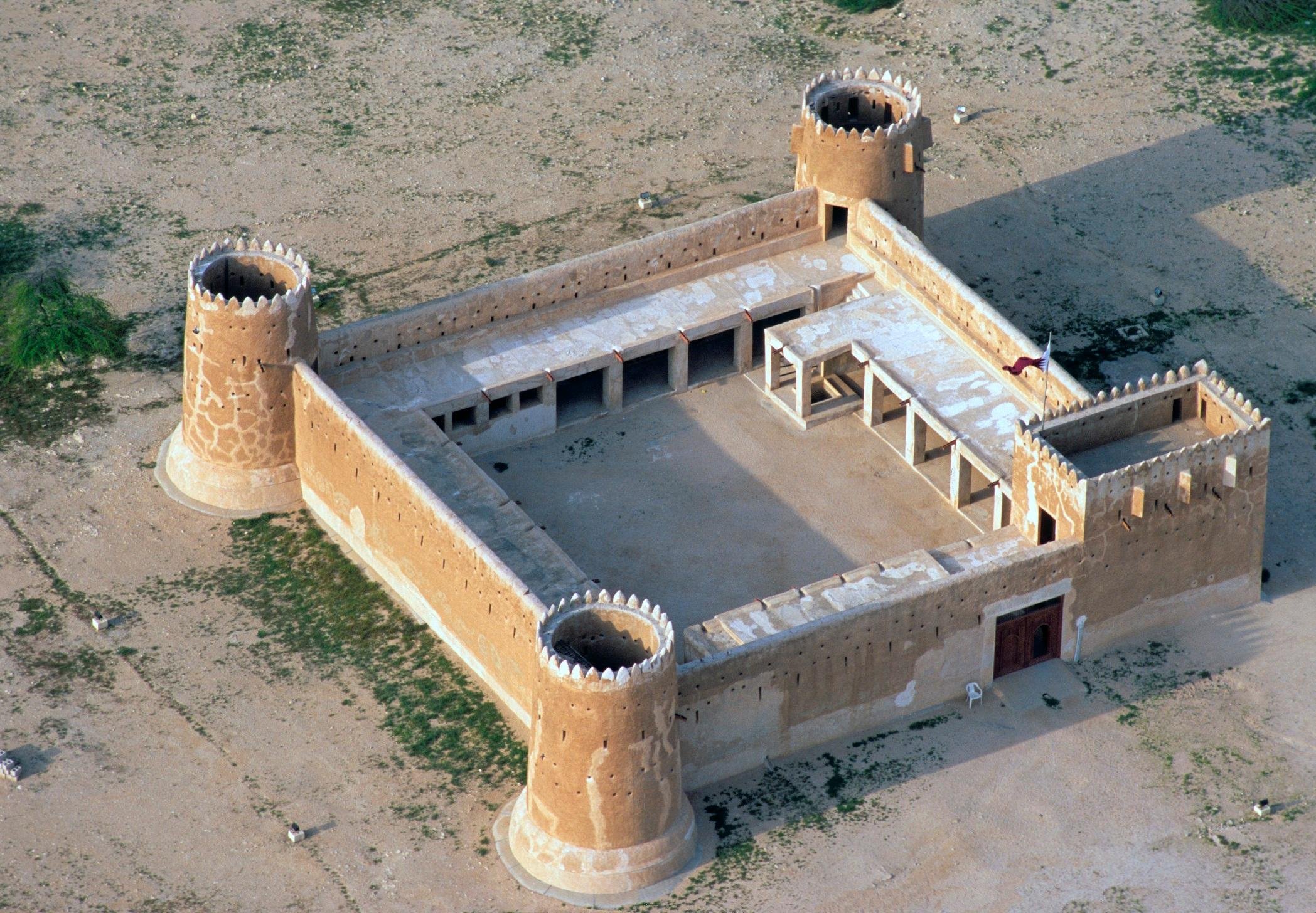Tour privato nel nord del Qatar: mangrovie, forti e villaggi fantasma