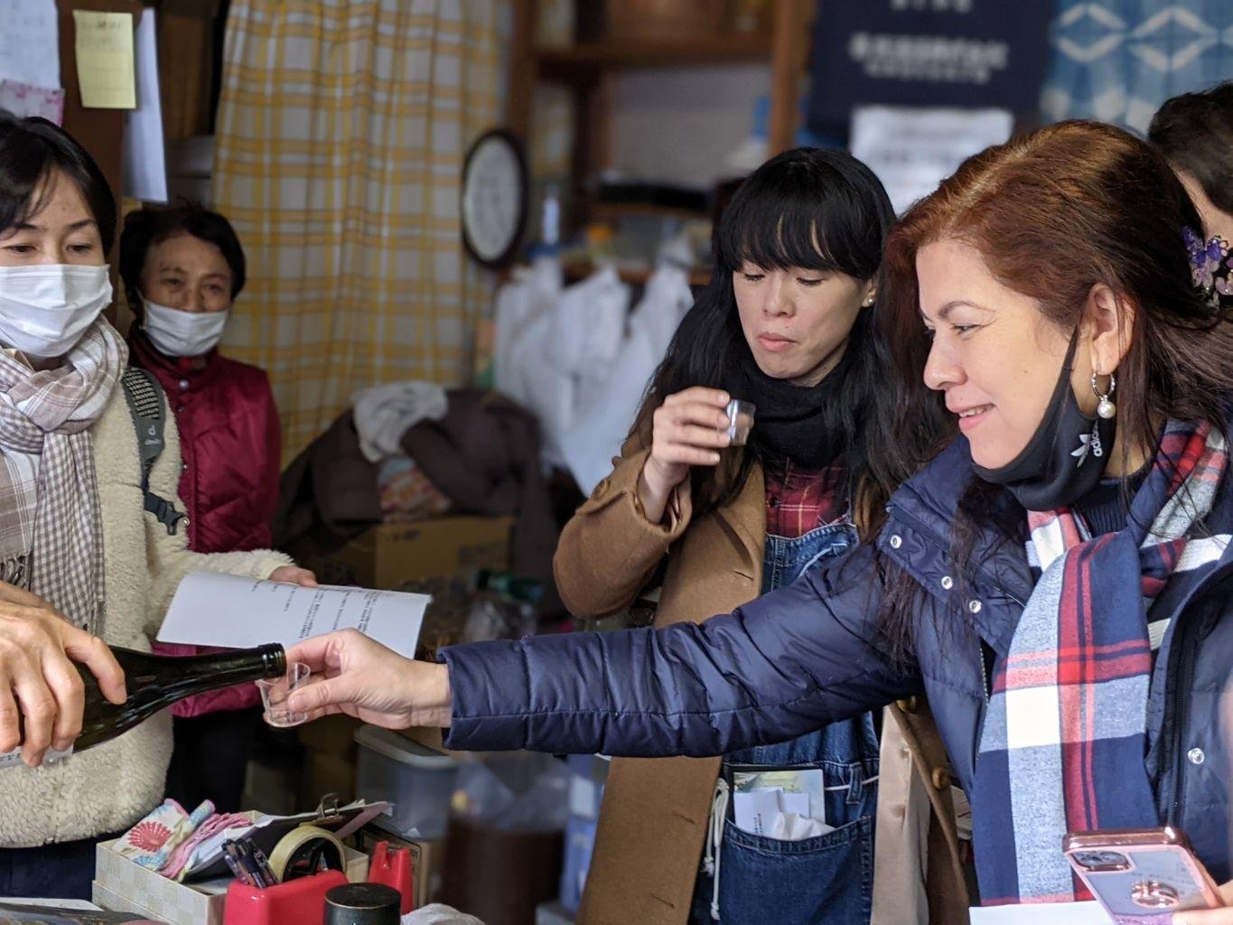 Matsumoto Castle Walk & Guided Sake Tasting
