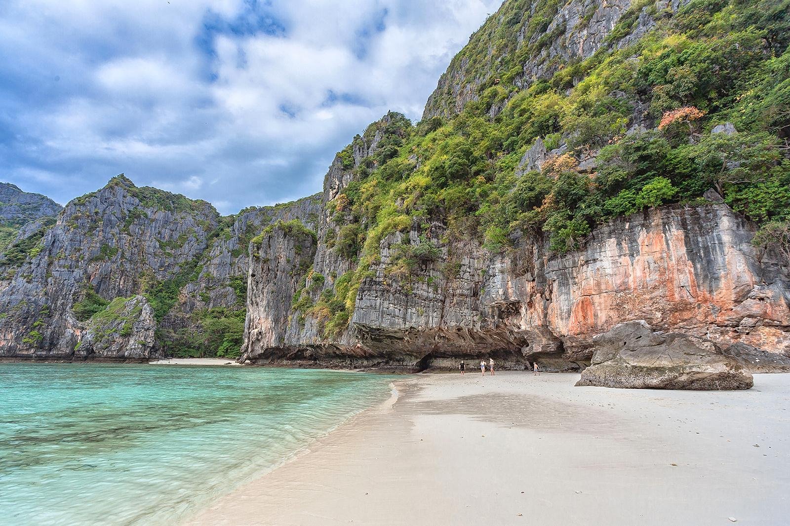 Krabi: Maya Bay, Phi Phi & Bamboo Island Speedboat Day Tour