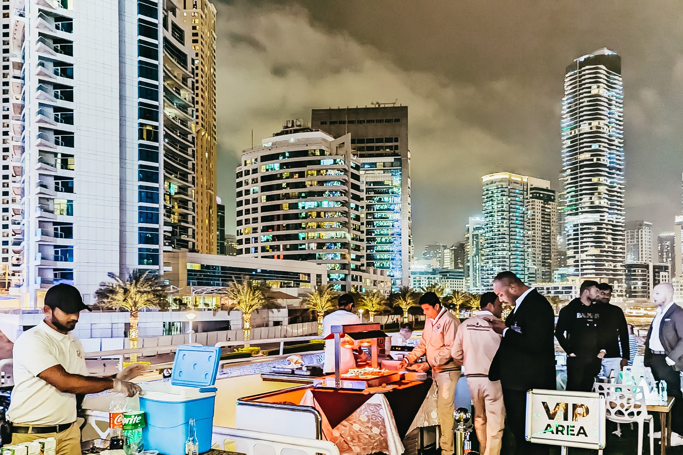 Dubai Mega Yacht Dinner Cruise with Buffet