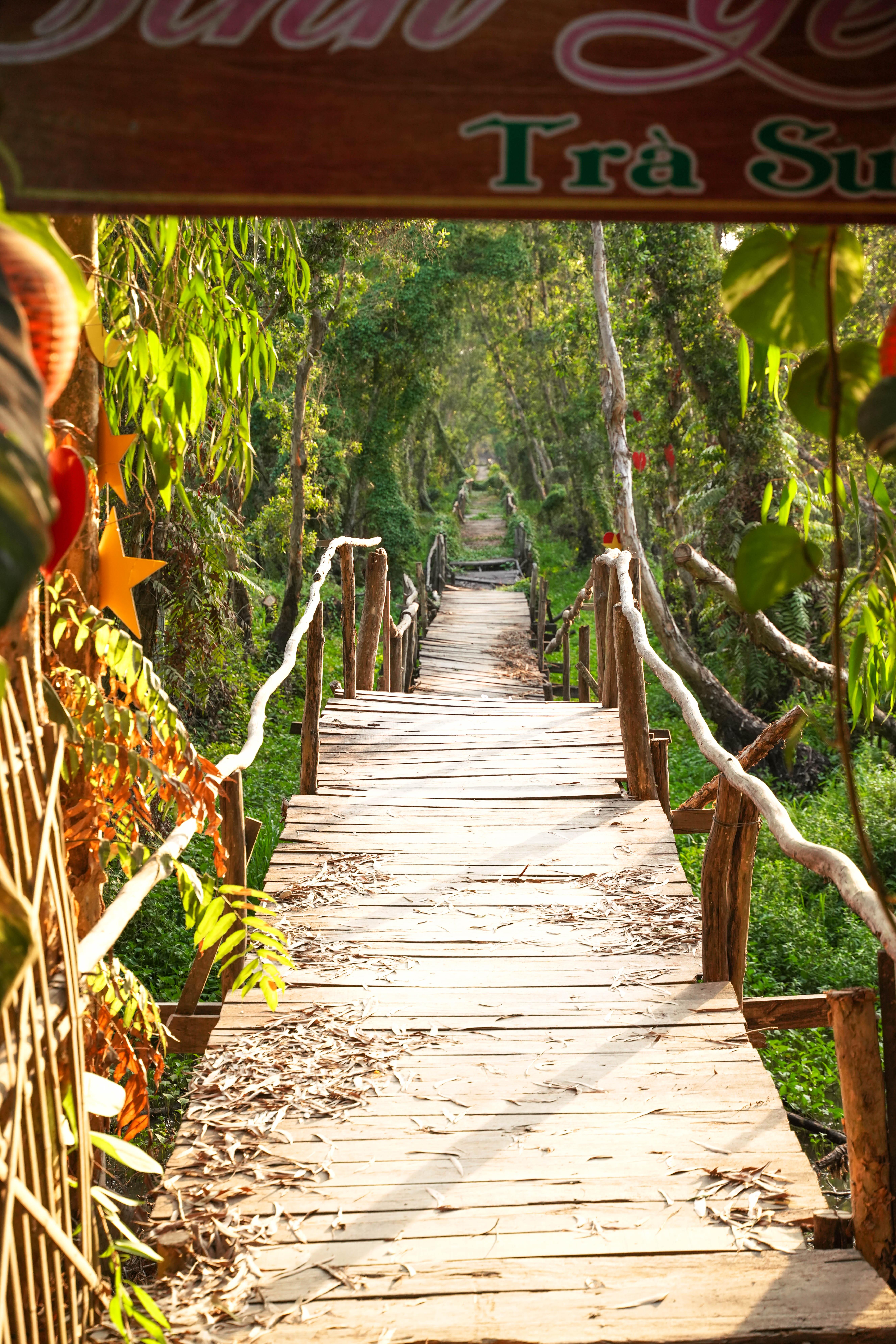 3-Day Mekong Delta Expedition: Ho Chi Minh to Phnom Penh