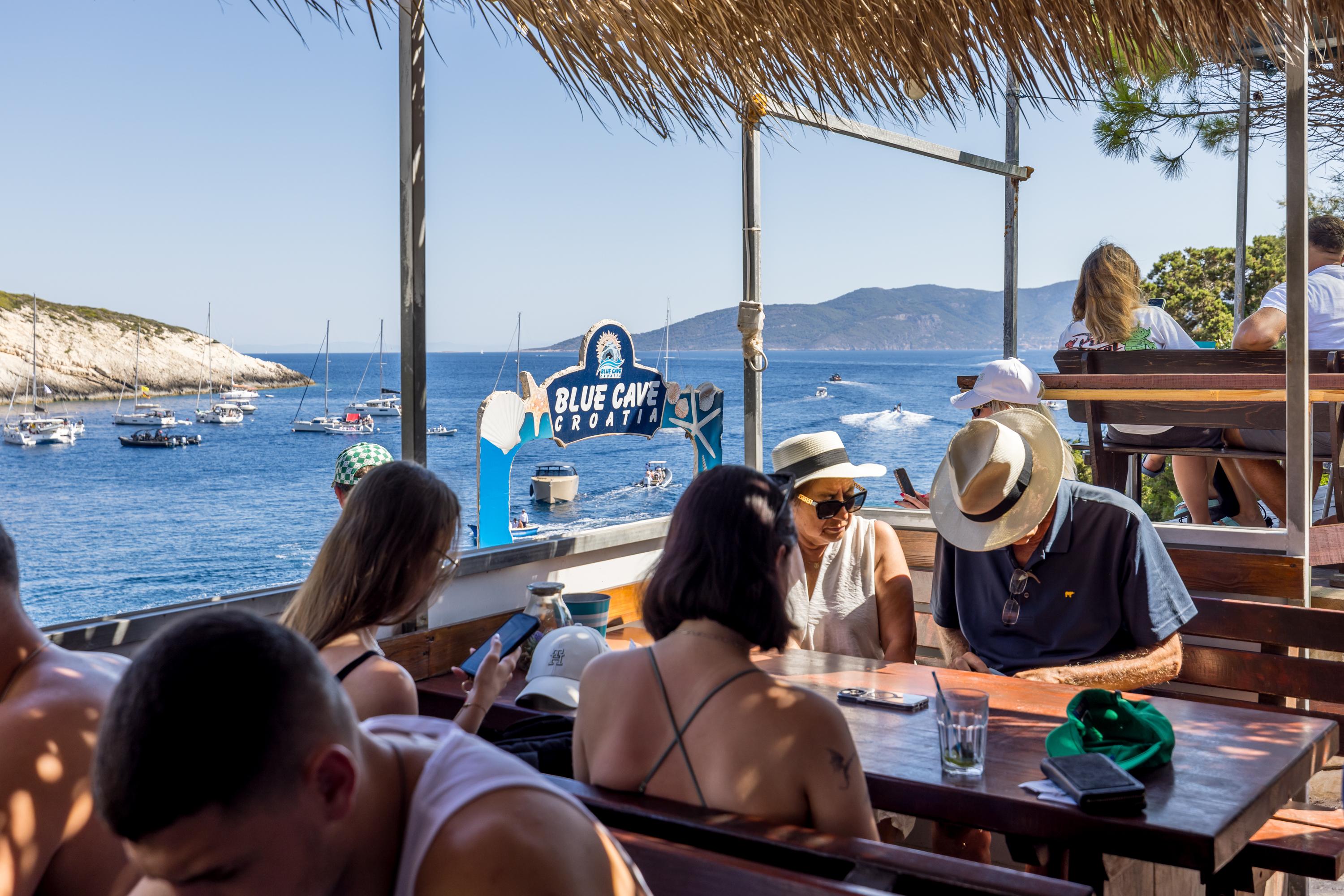 Split & Trogir: 5-Island Blue Cave & Hvar Speedboat Tour