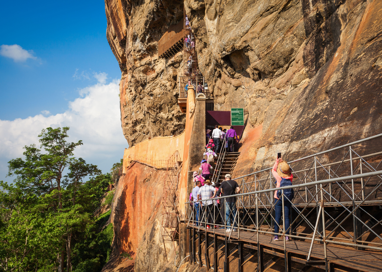 Sigiriya Rock Fortress: Private Guided Walking Tour