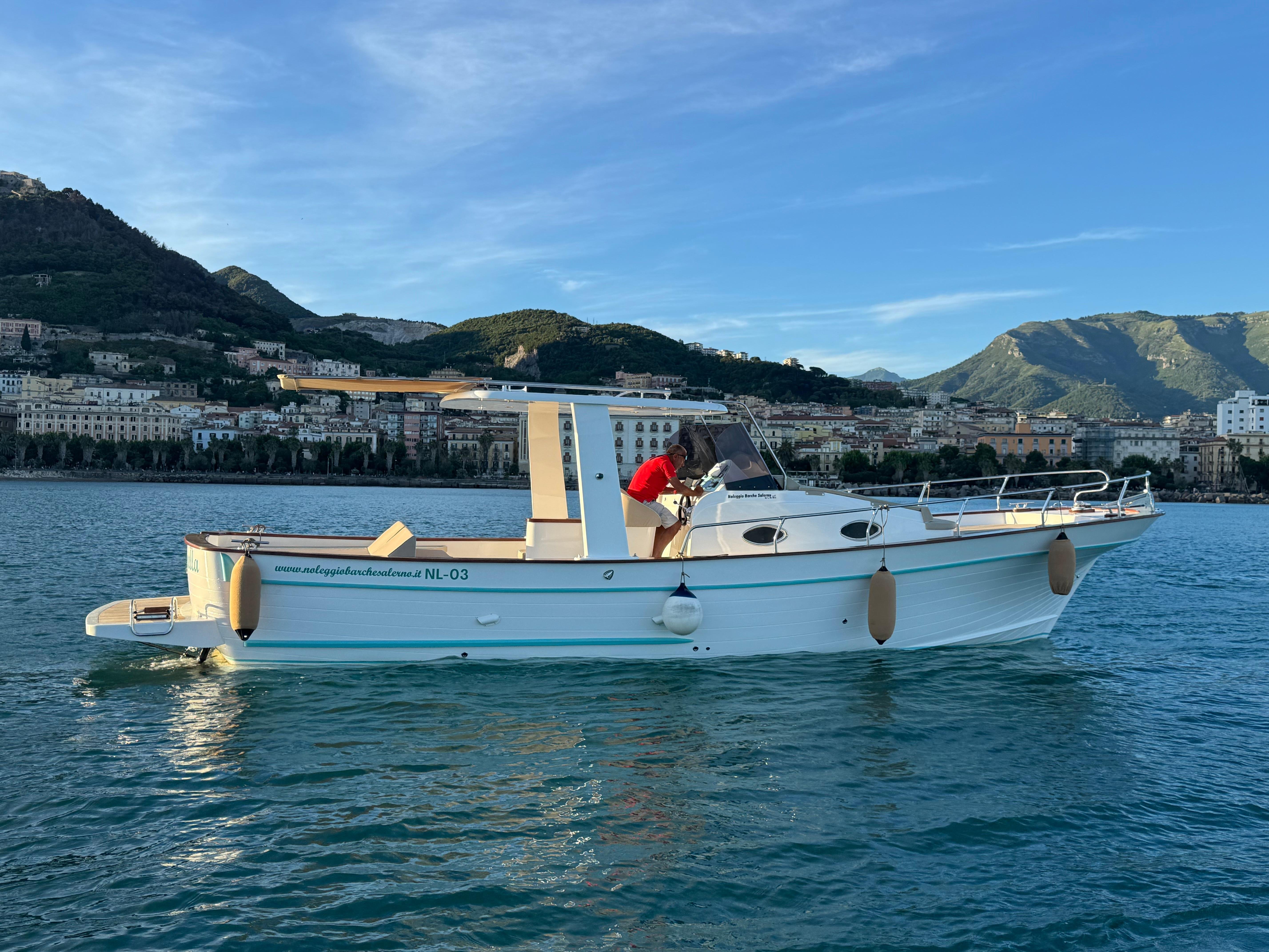 Private Amalfi Coast Gozzo Boat Tour with Lunch & Aperitif