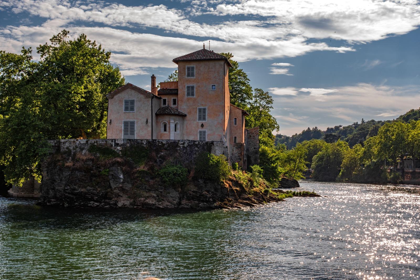 Saône River Cruise to Île Barbe