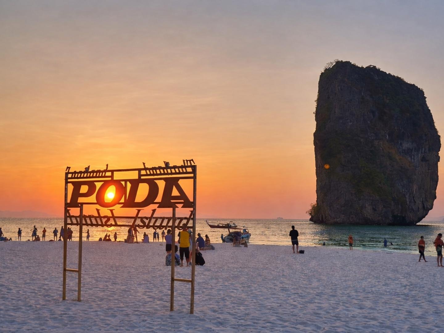 Phi Phi Islands & 4 Islands Sunset BBQ Cruise