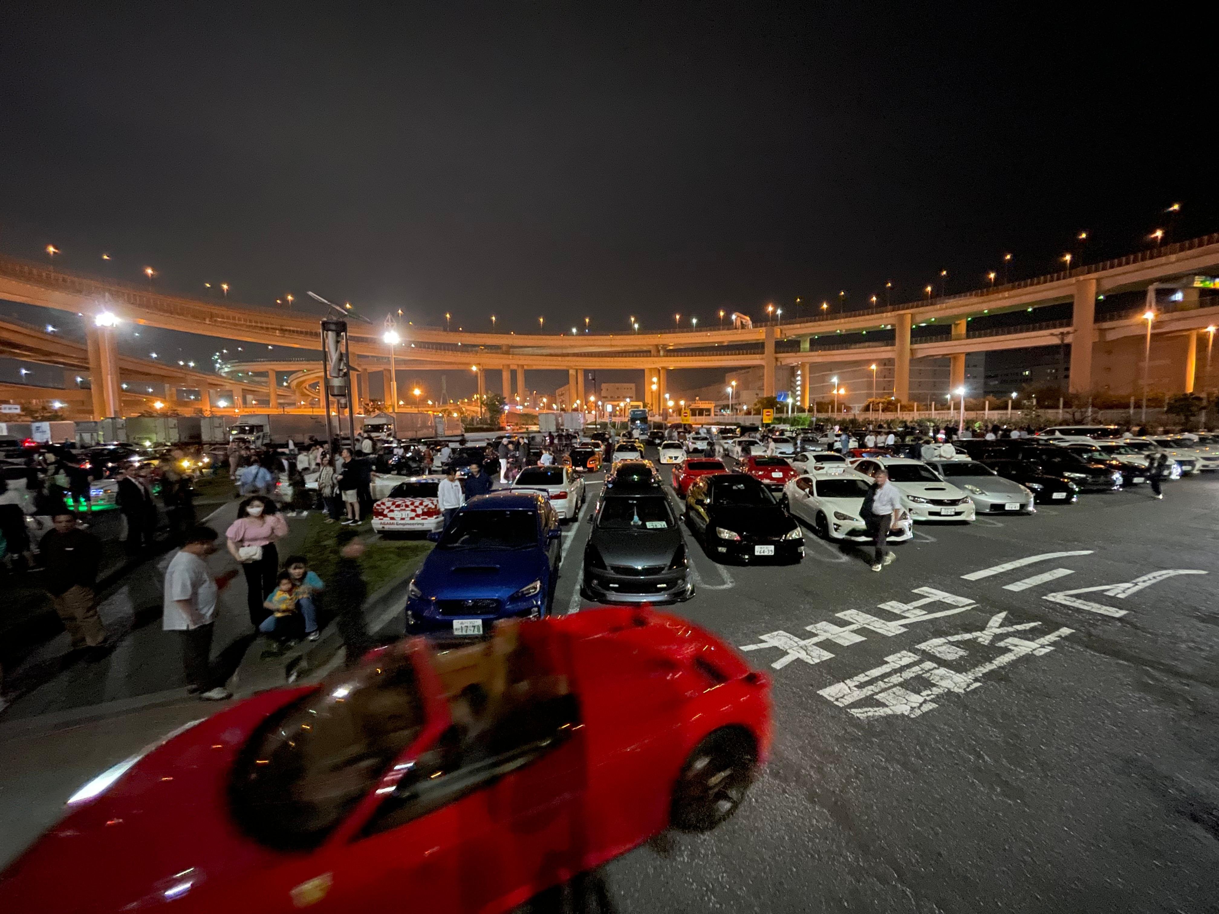 Daikoku Parking Area : JDM car meet tour by a local Japanese