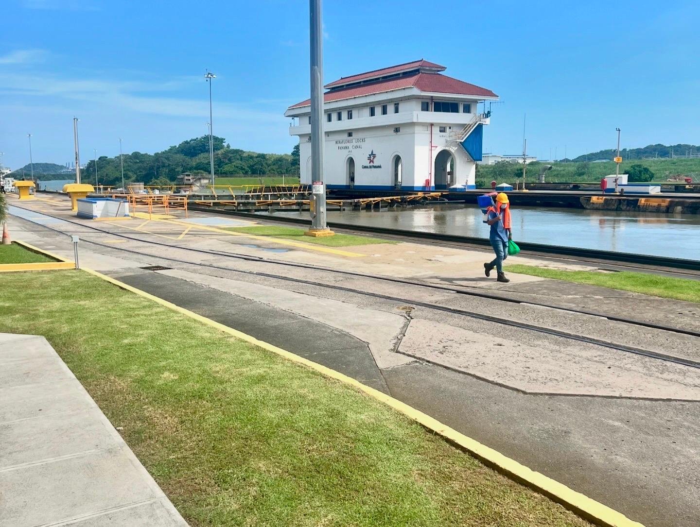Panama City & Canal Half-Day Discovery