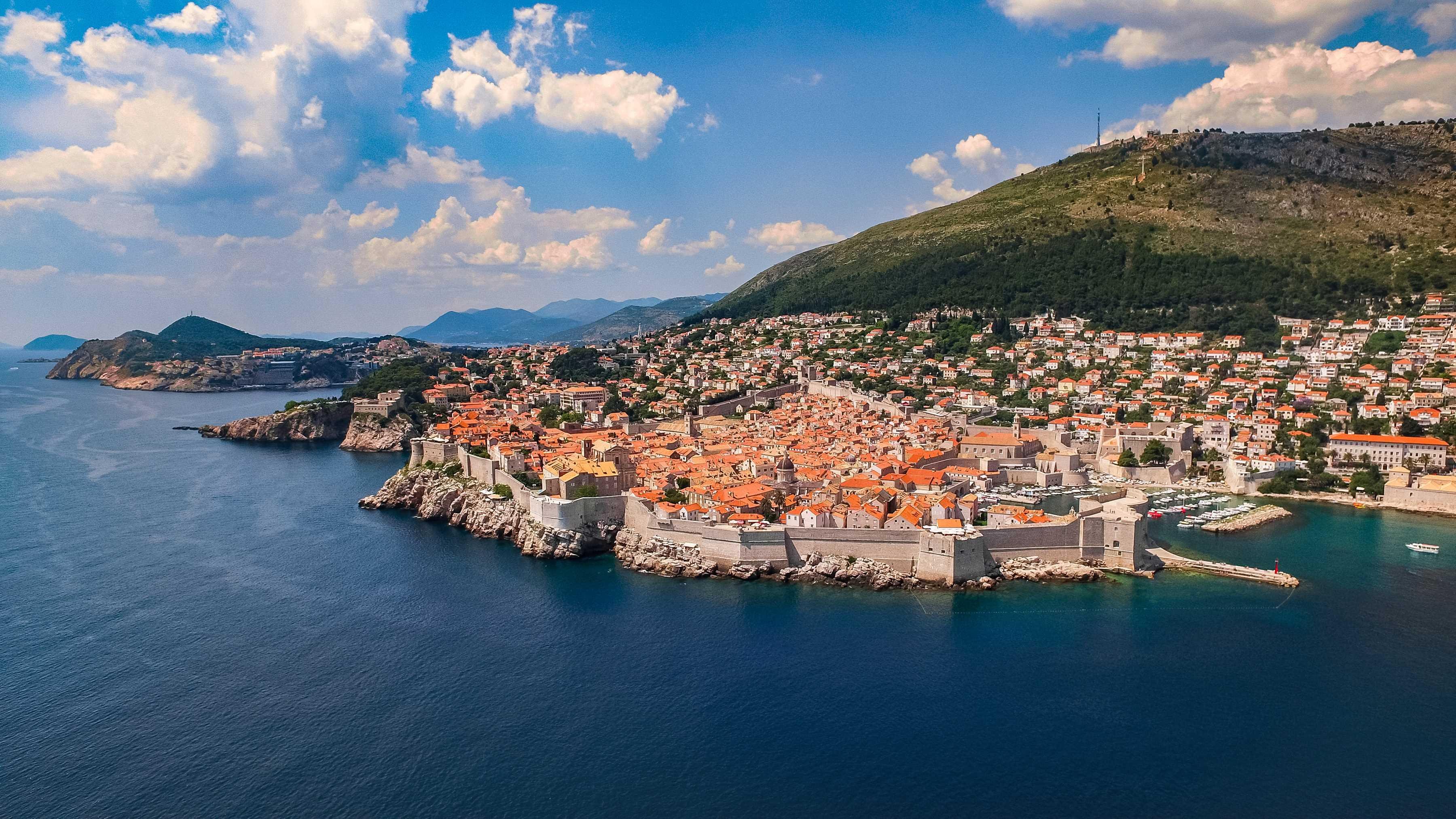 Dubrovnik Day Trip from Budva with Guided Walk