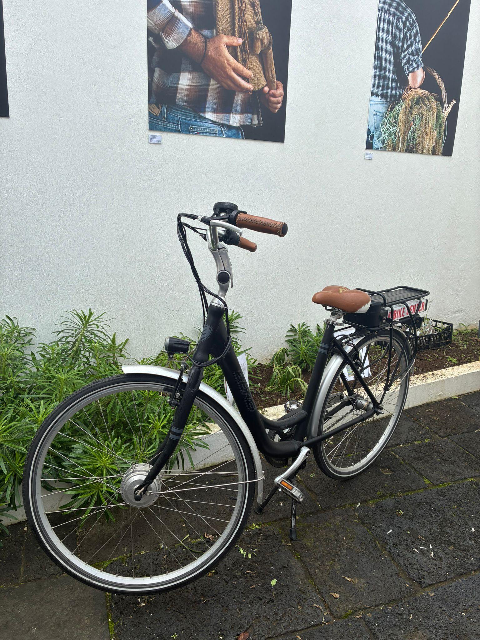 E-Bike Rental: Sete Cidades