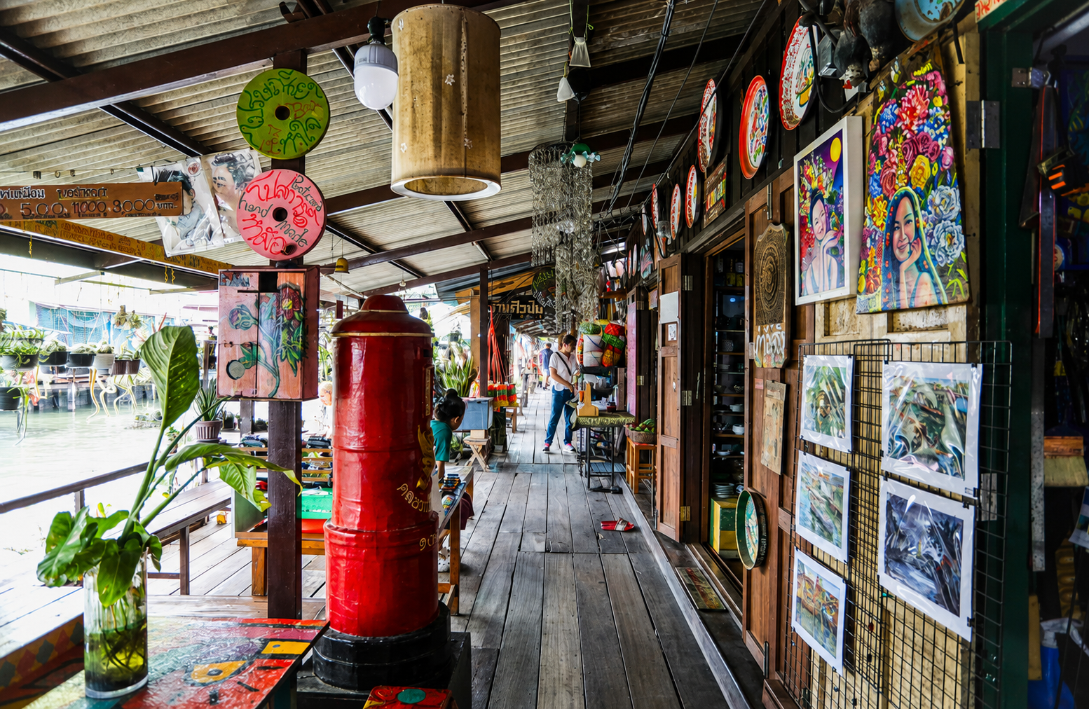 Private Thonburi Long-Tail Boat & Big Buddha Tour