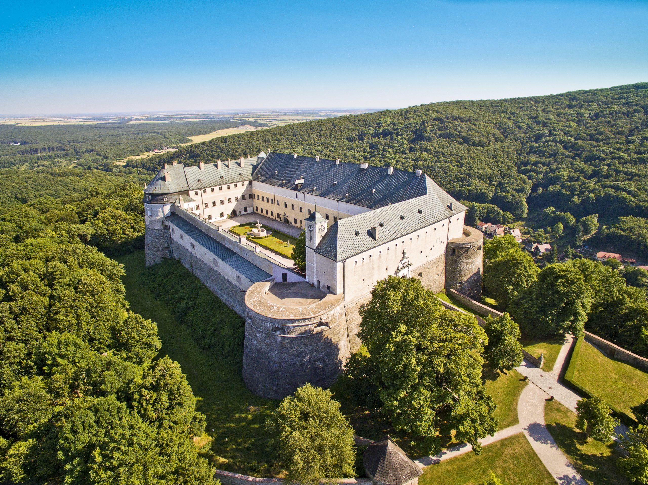 Bratislava day trip from Vienna — image 8