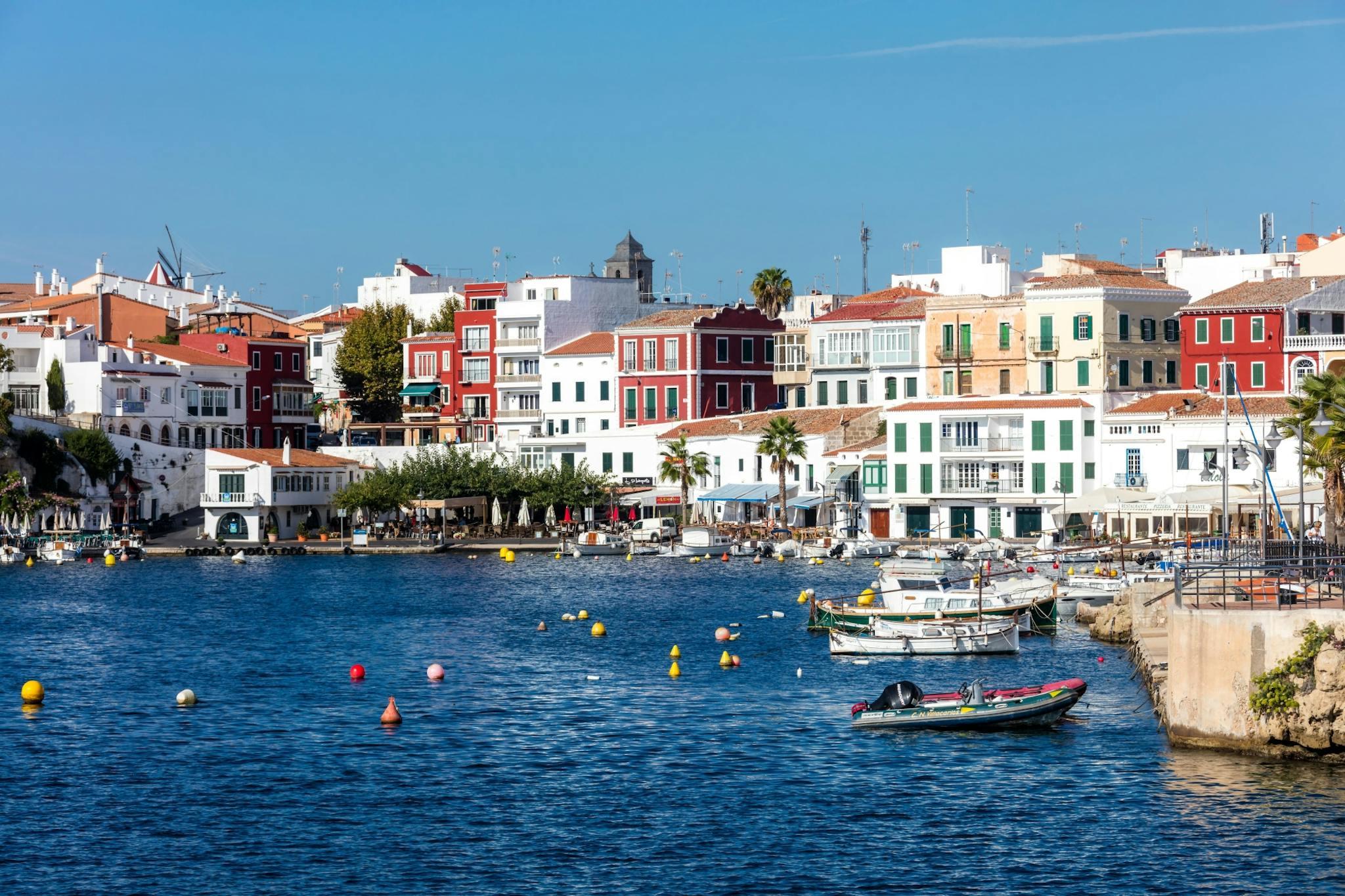 Mahon Harbour Cruise, Market & Gin Distillery Tour