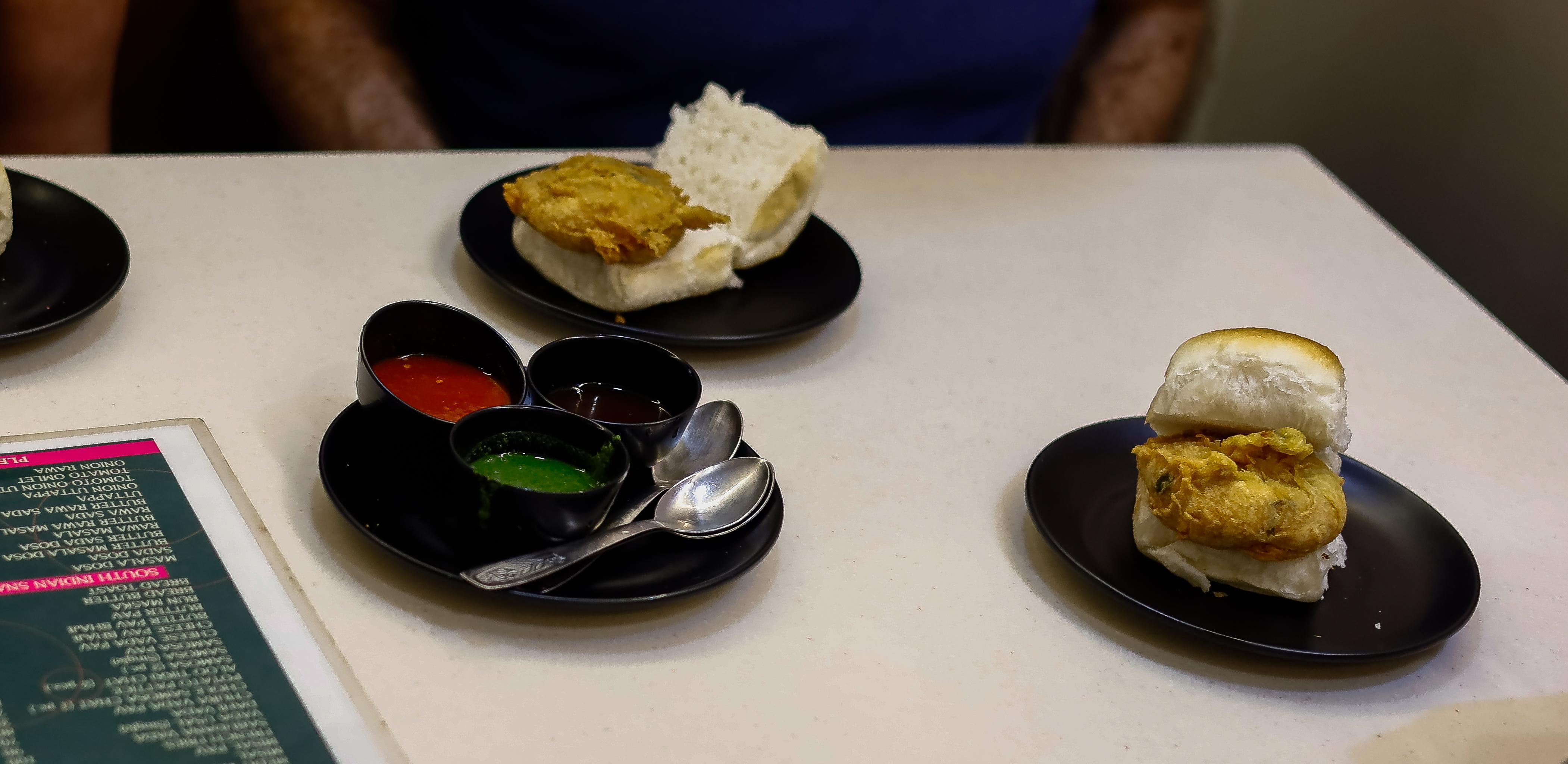 Mumbai Culinary Bazaar & Local Transport Tour