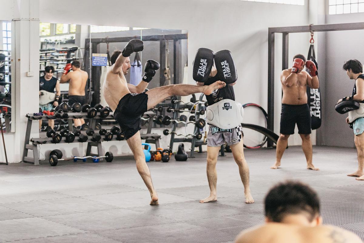 Bangkok: Muay Thai Boxing Introduction Class for Beginners