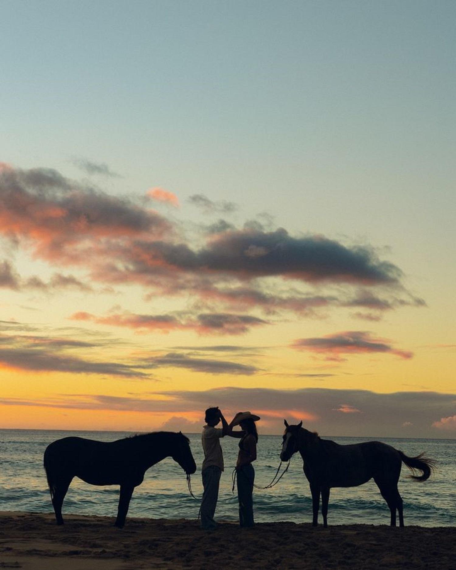 Gianyar Sunset Horseback Ride on the Beach