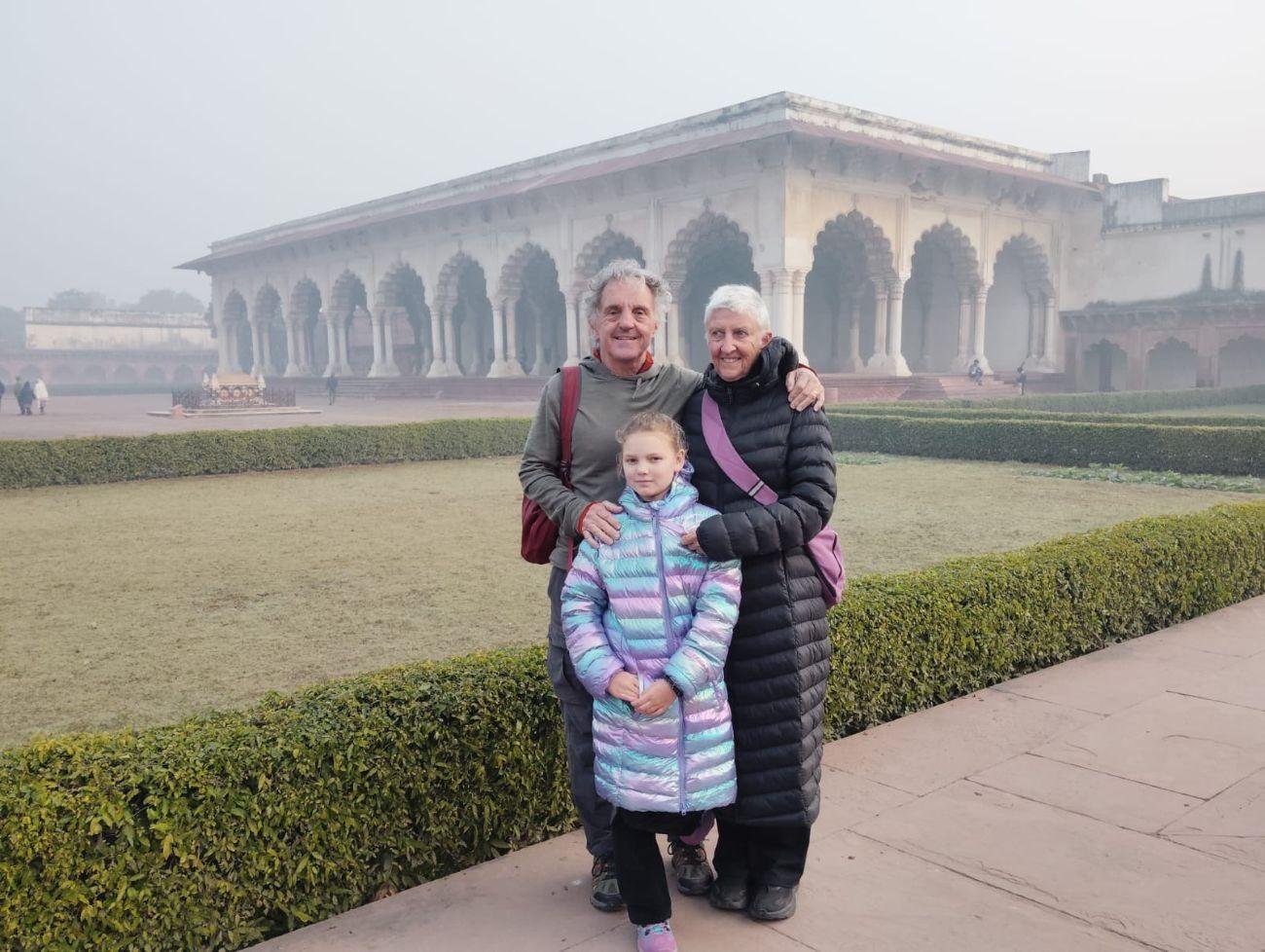 Agra Private Tour: Taj Mahal Sunrise & Agra Fort with Skip-the-Line Entry