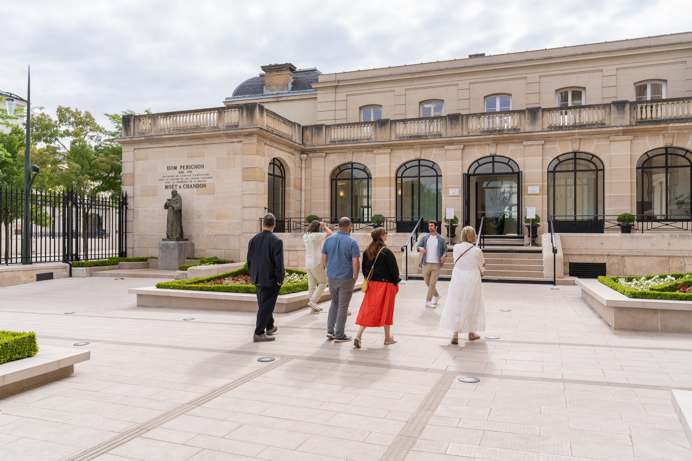 Champagne day trip from Paris — cellars, vineyards, and tastings — image 19